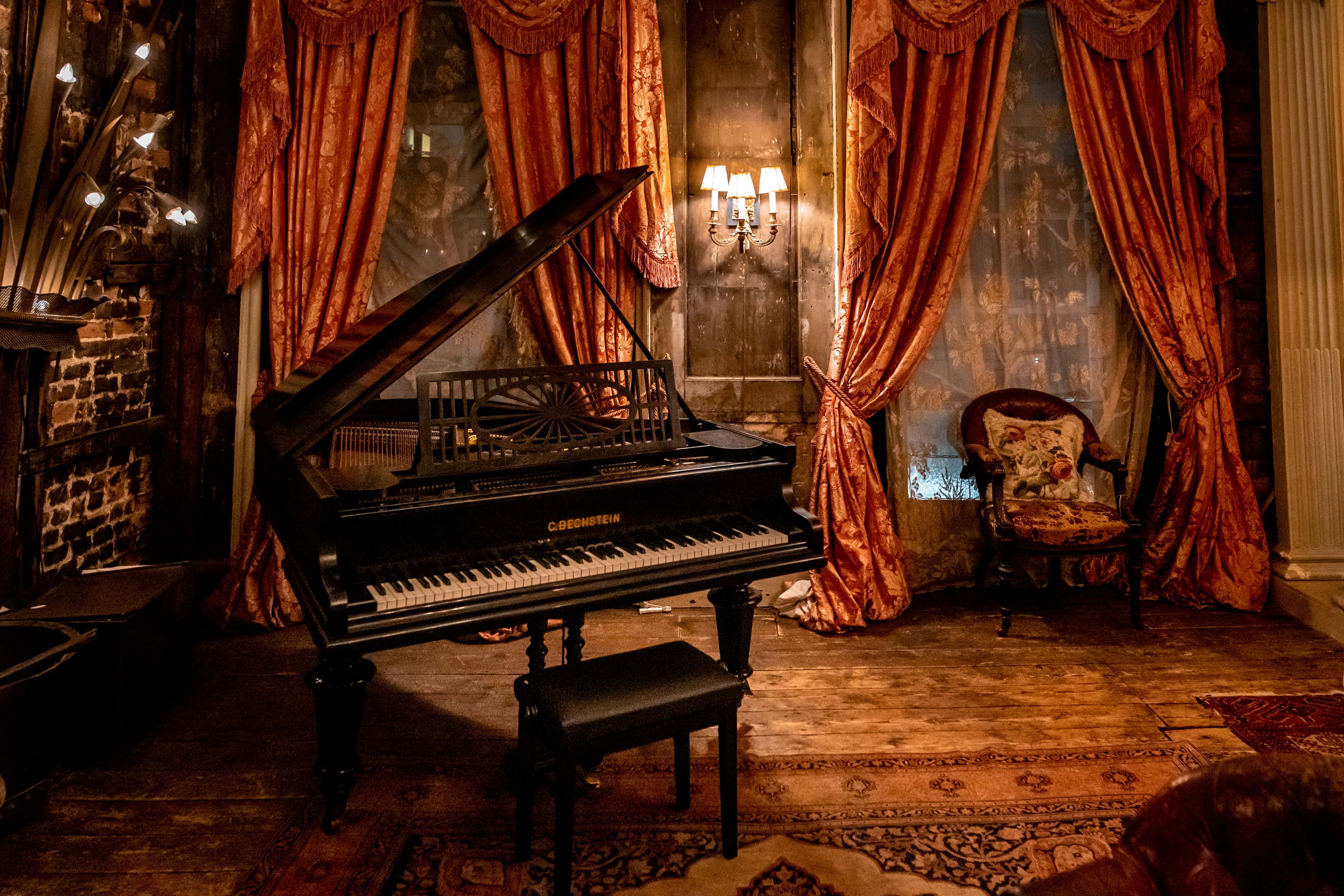 Brunswick House Saloon & Smoking Room 1