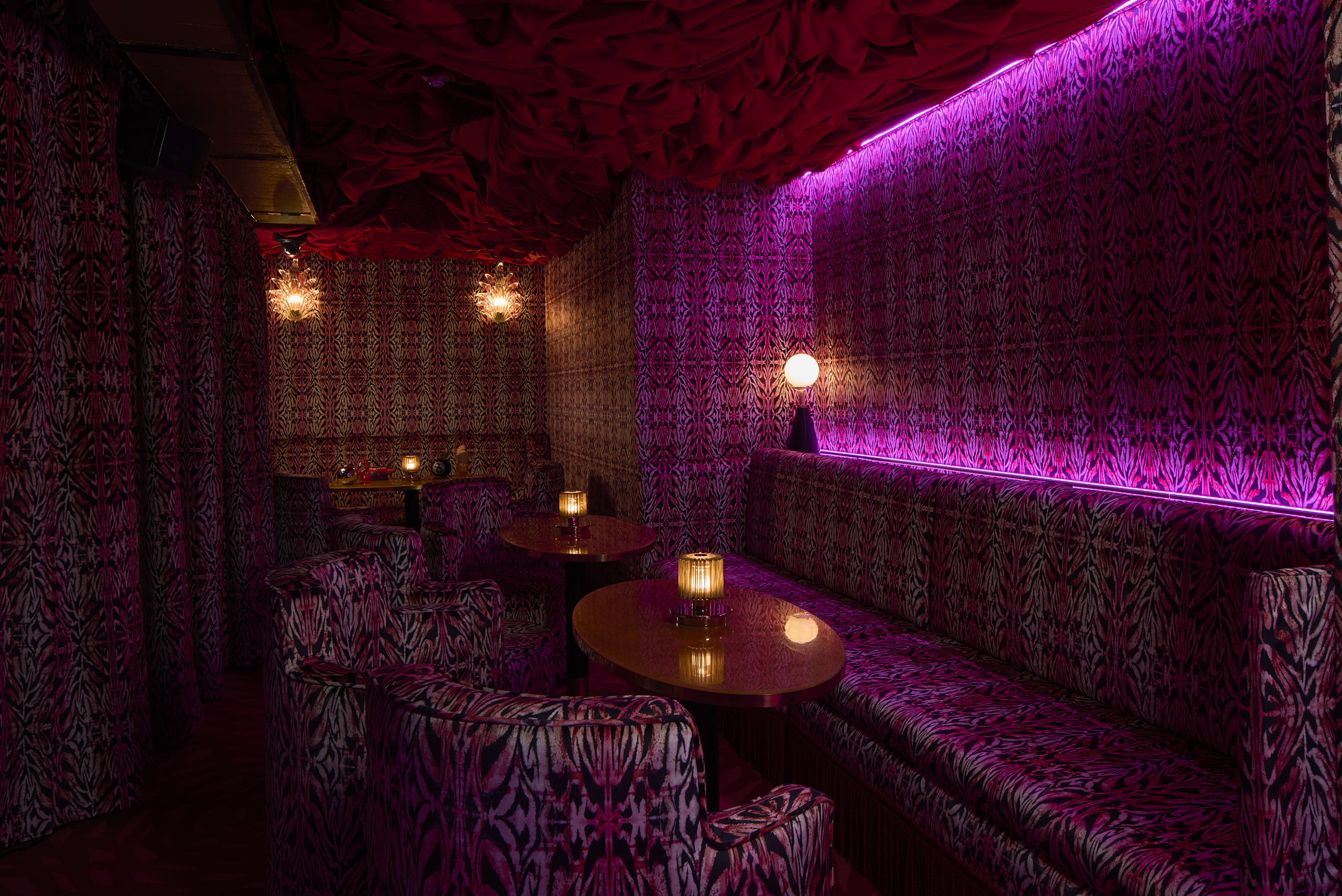 The Knox - Main Club  1