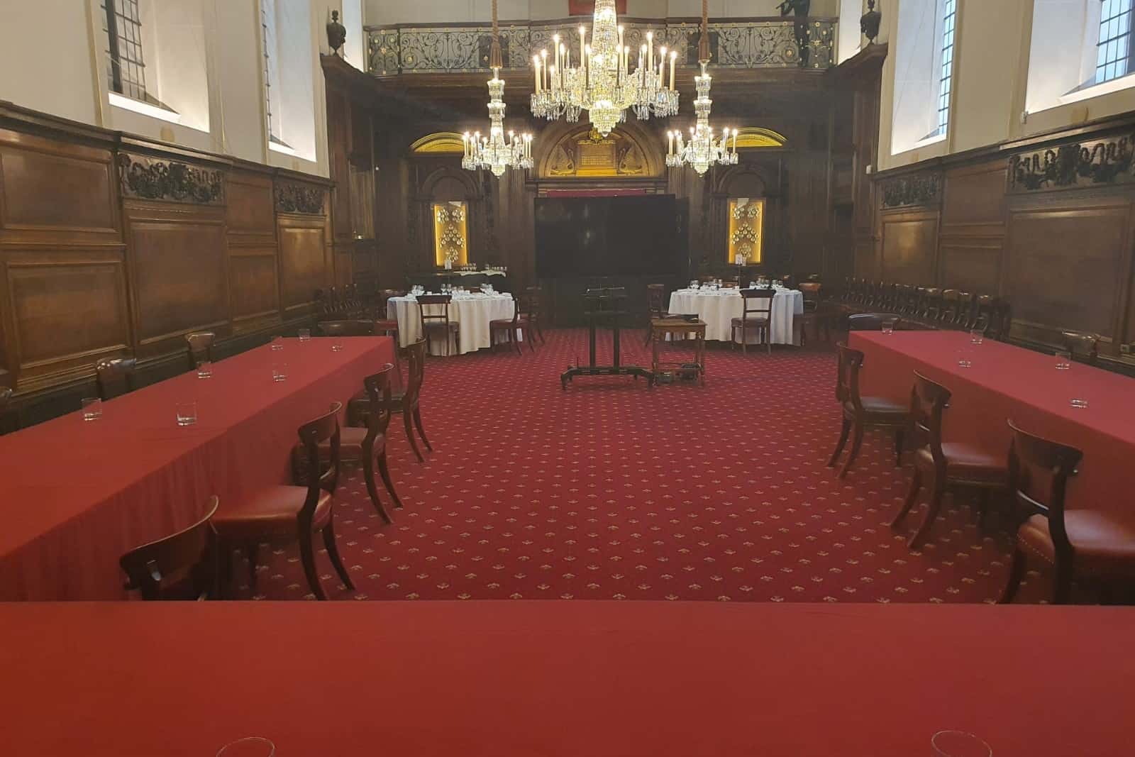 Livery Hall & Drawing Room 7