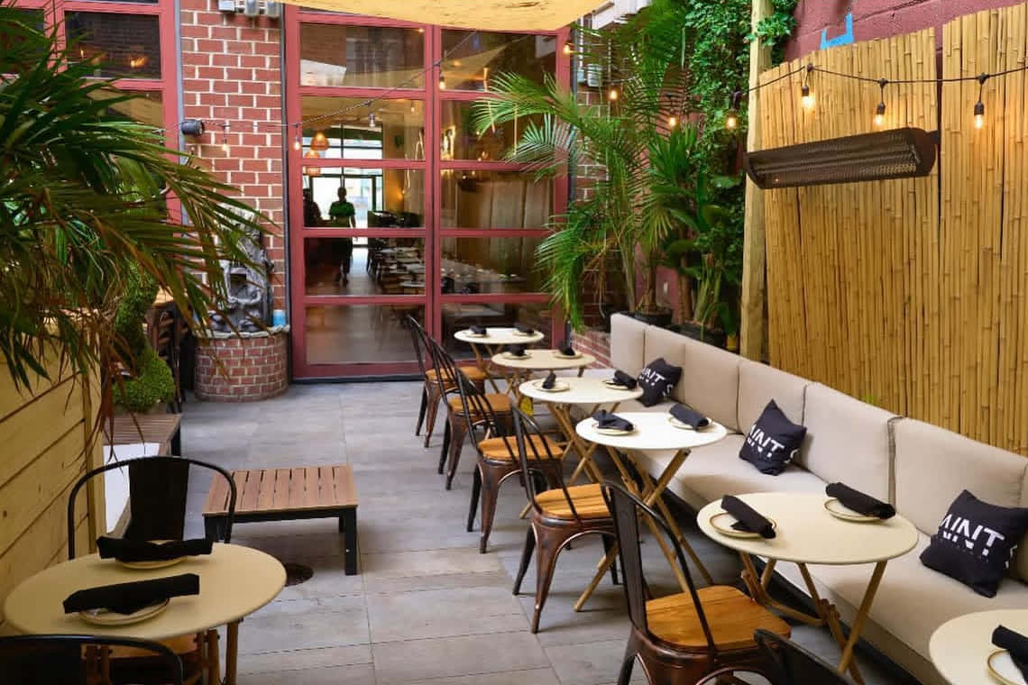 SAINT Resto Lounge - Full Venue 4