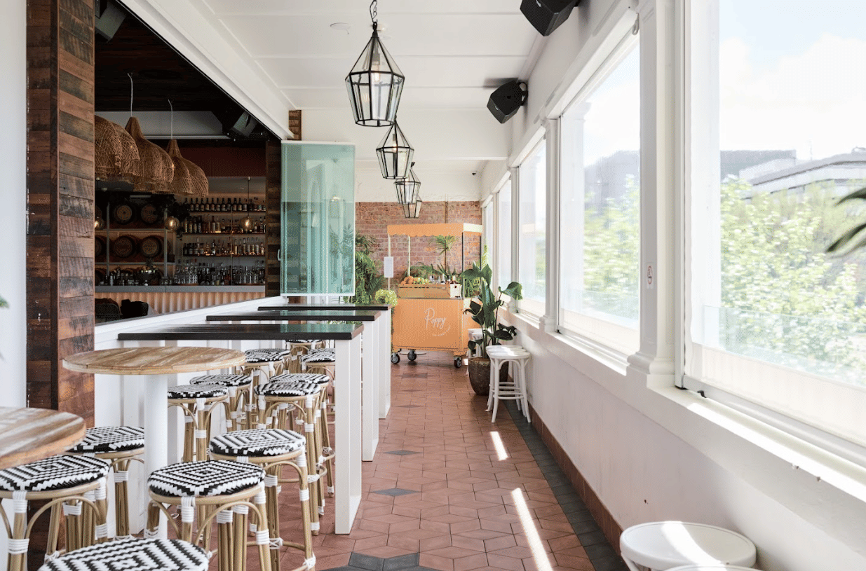 Highball Whole Venue 4