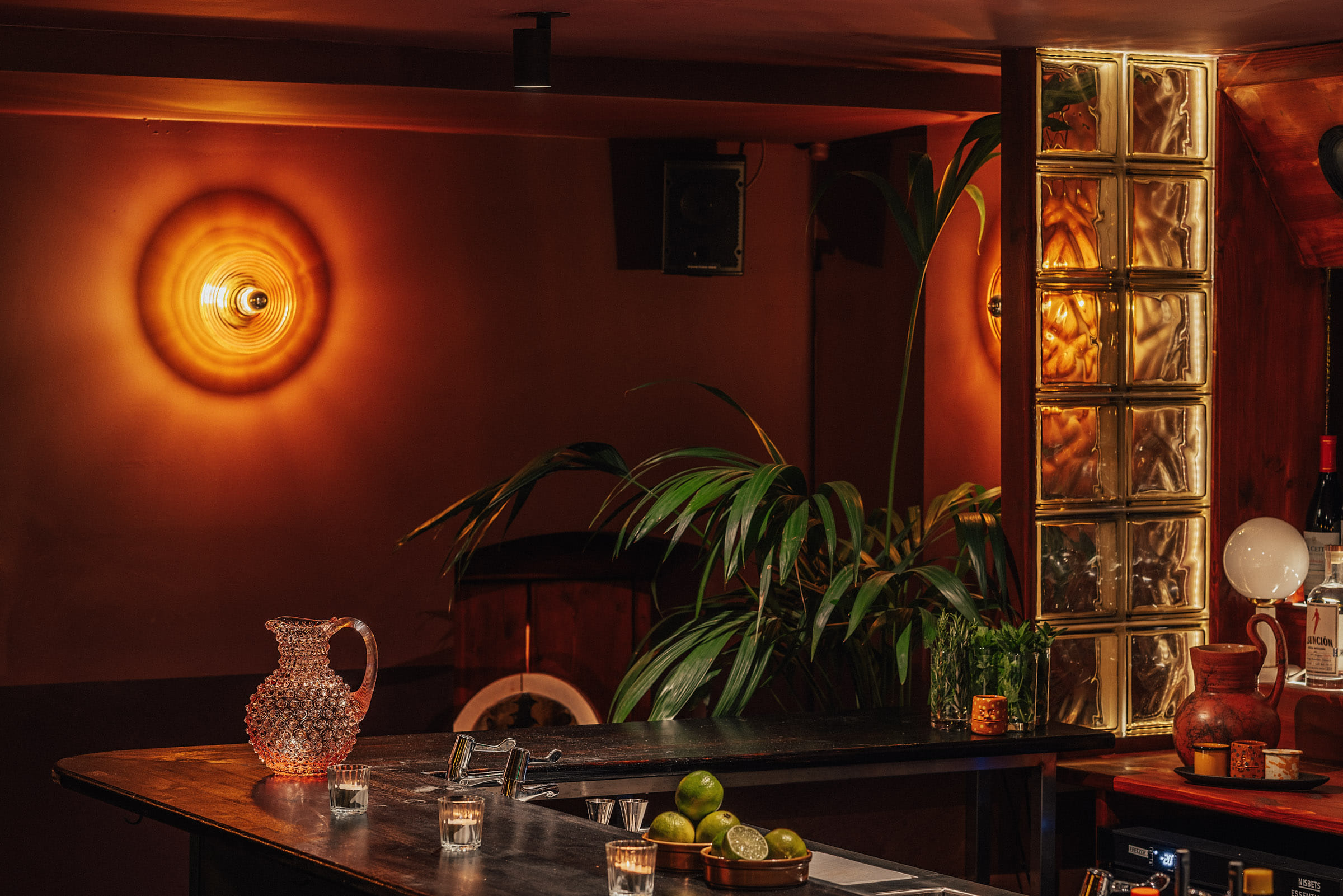 Little Fires – The Hi-Fi Basement Lounge & Bar  2