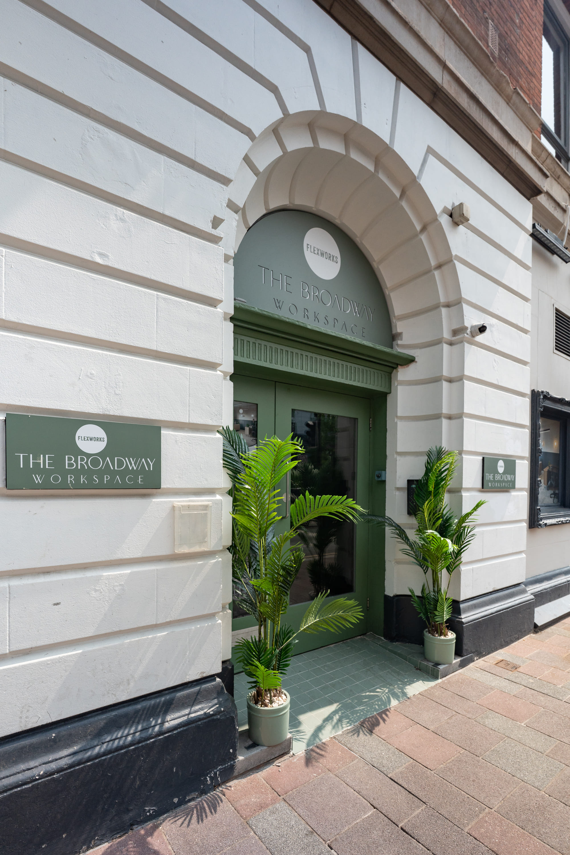 Meeting Room up to 14 1