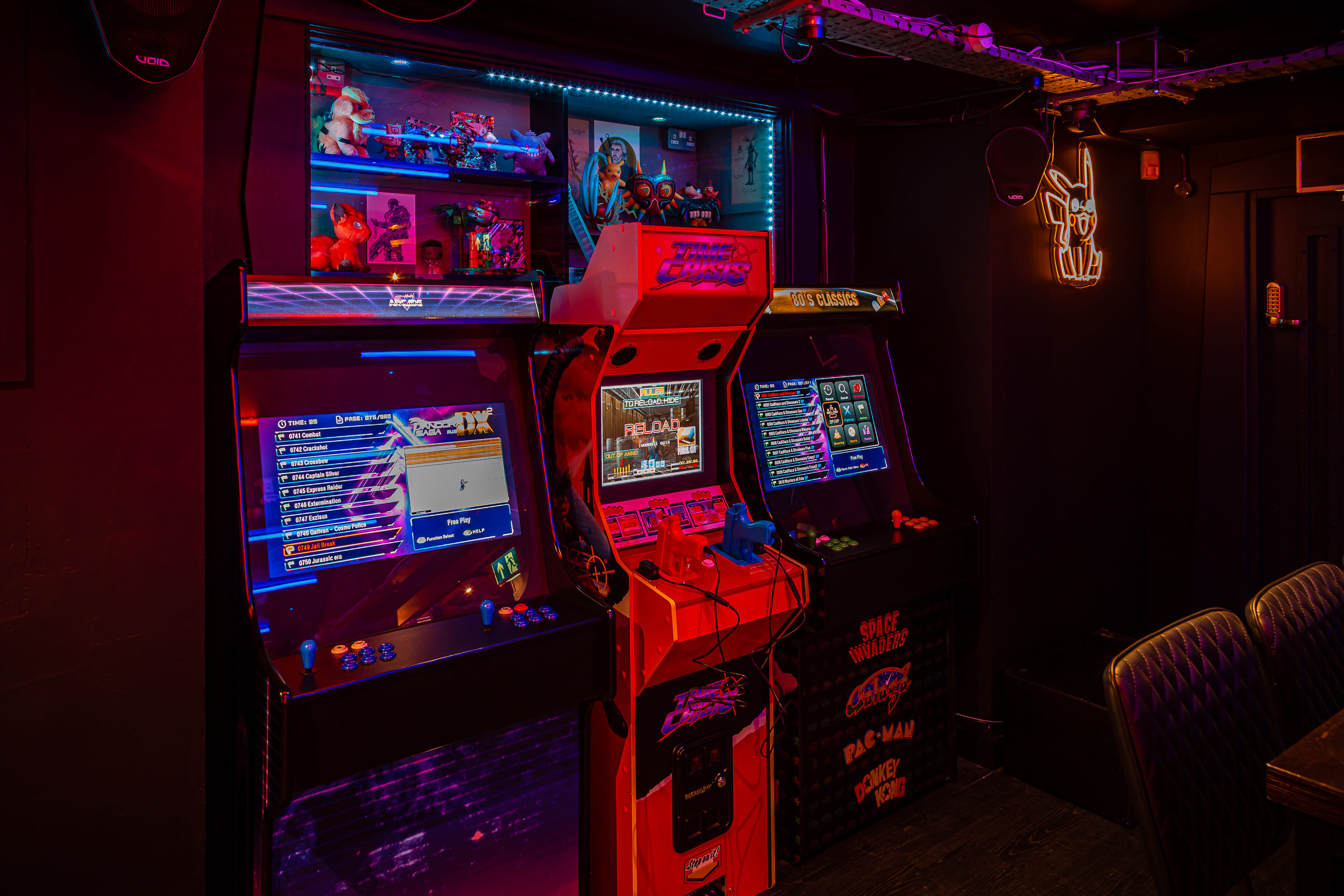 Basement Bar & Gaming Booths 4