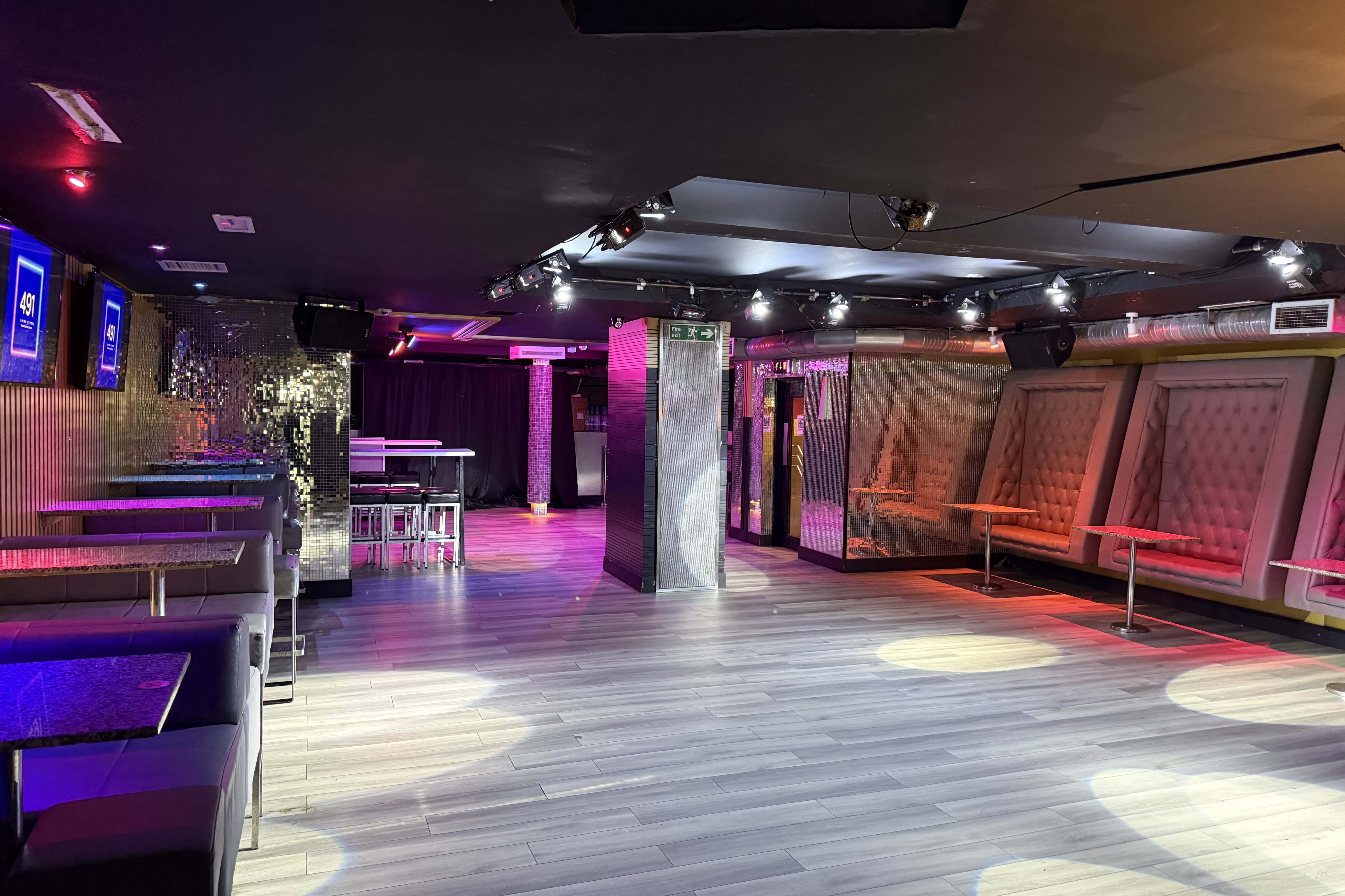 Full Venue 0