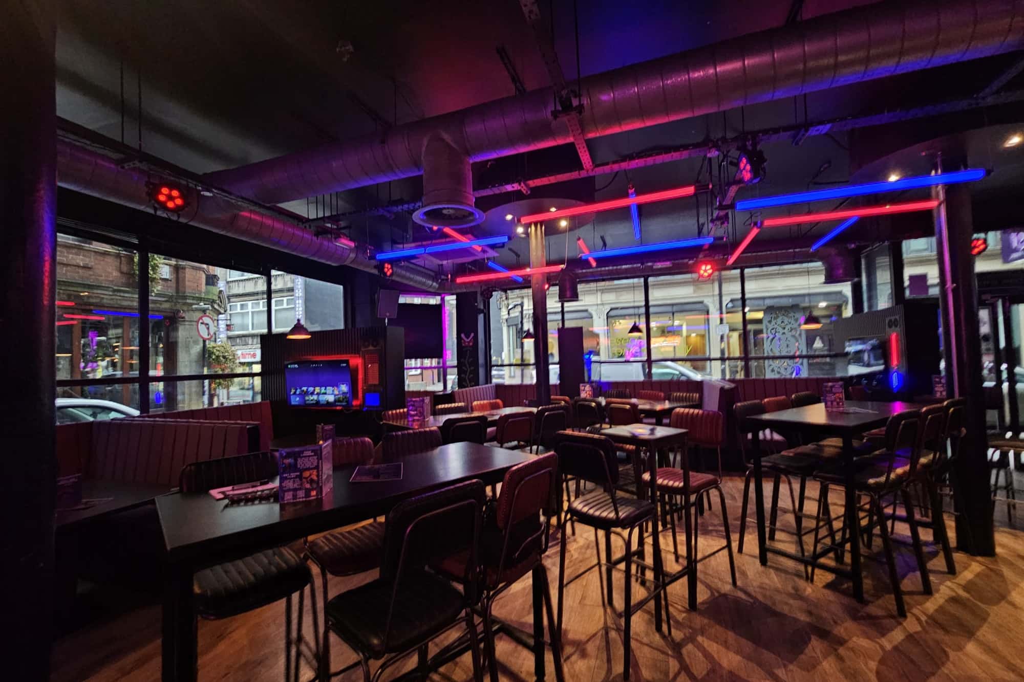 Pixel Bar Full Venue 0