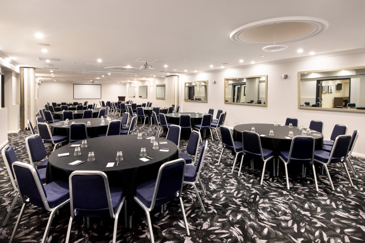 Hop & Huddle`s Terrace 1