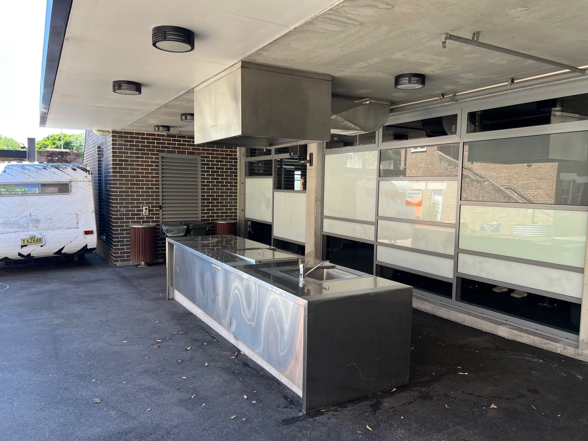 Court Yard With BBQ Area 7