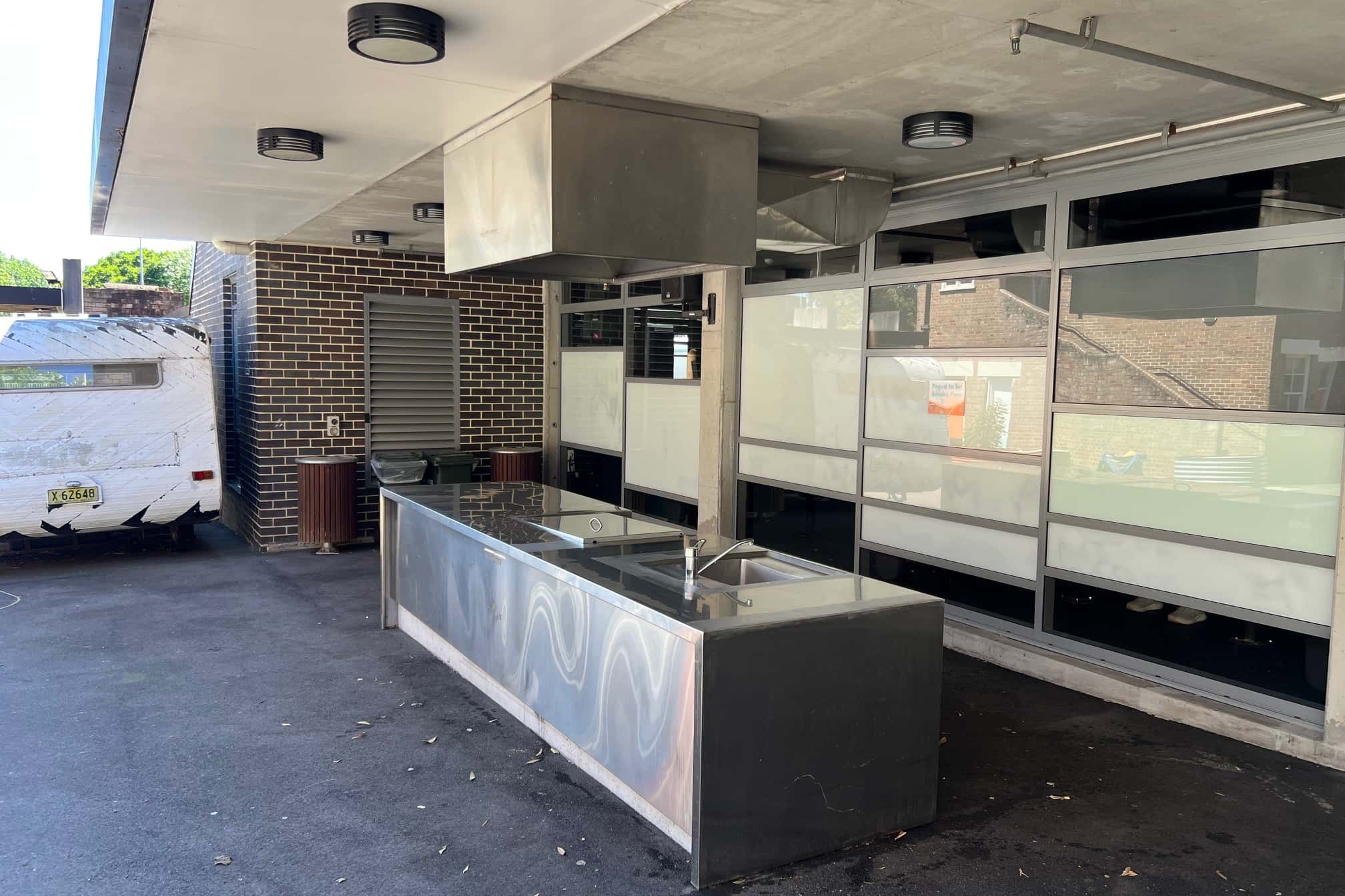 Court Yard With BBQ Area 7