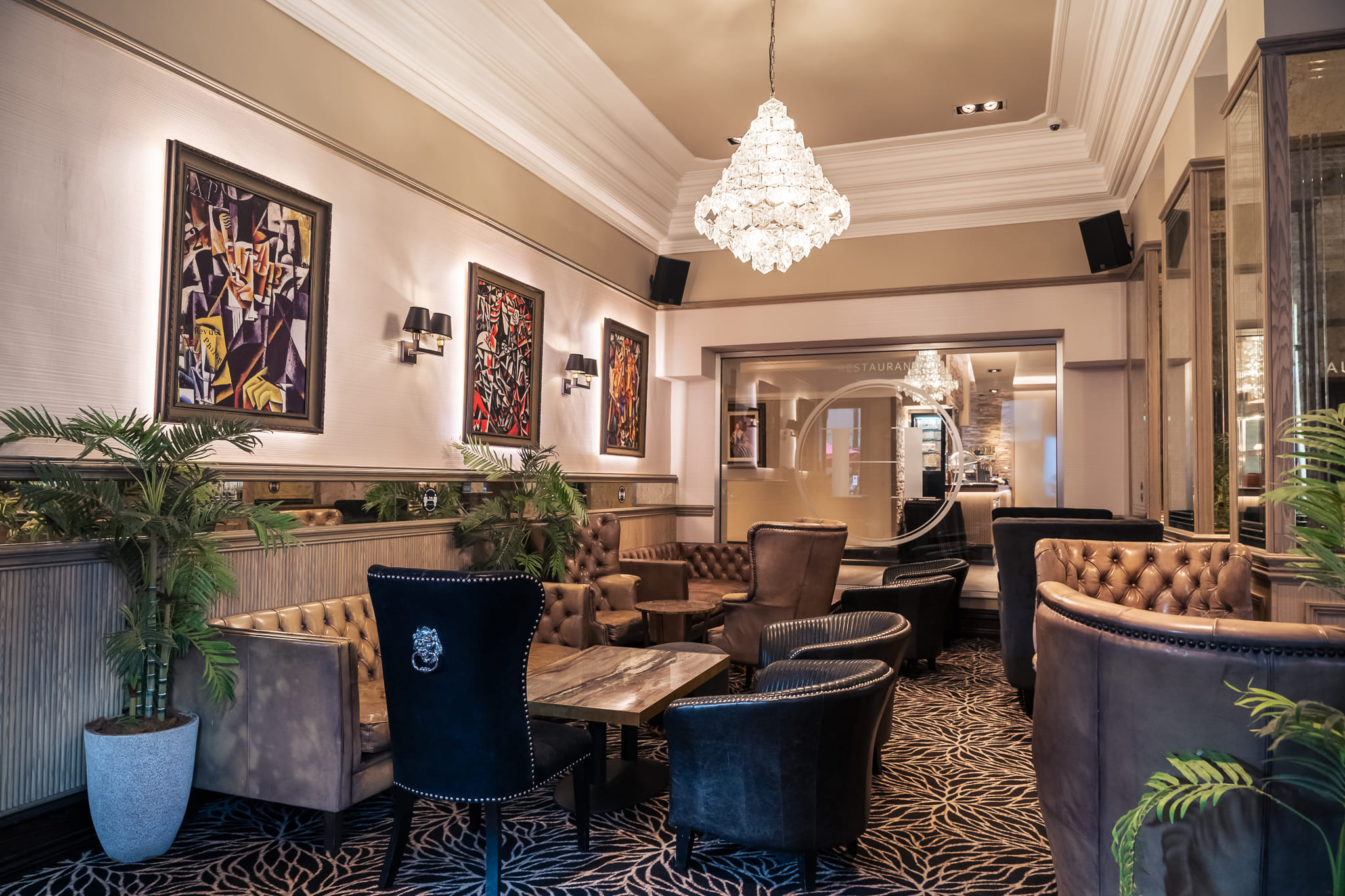 The Hudson Bar and Restaurant 5