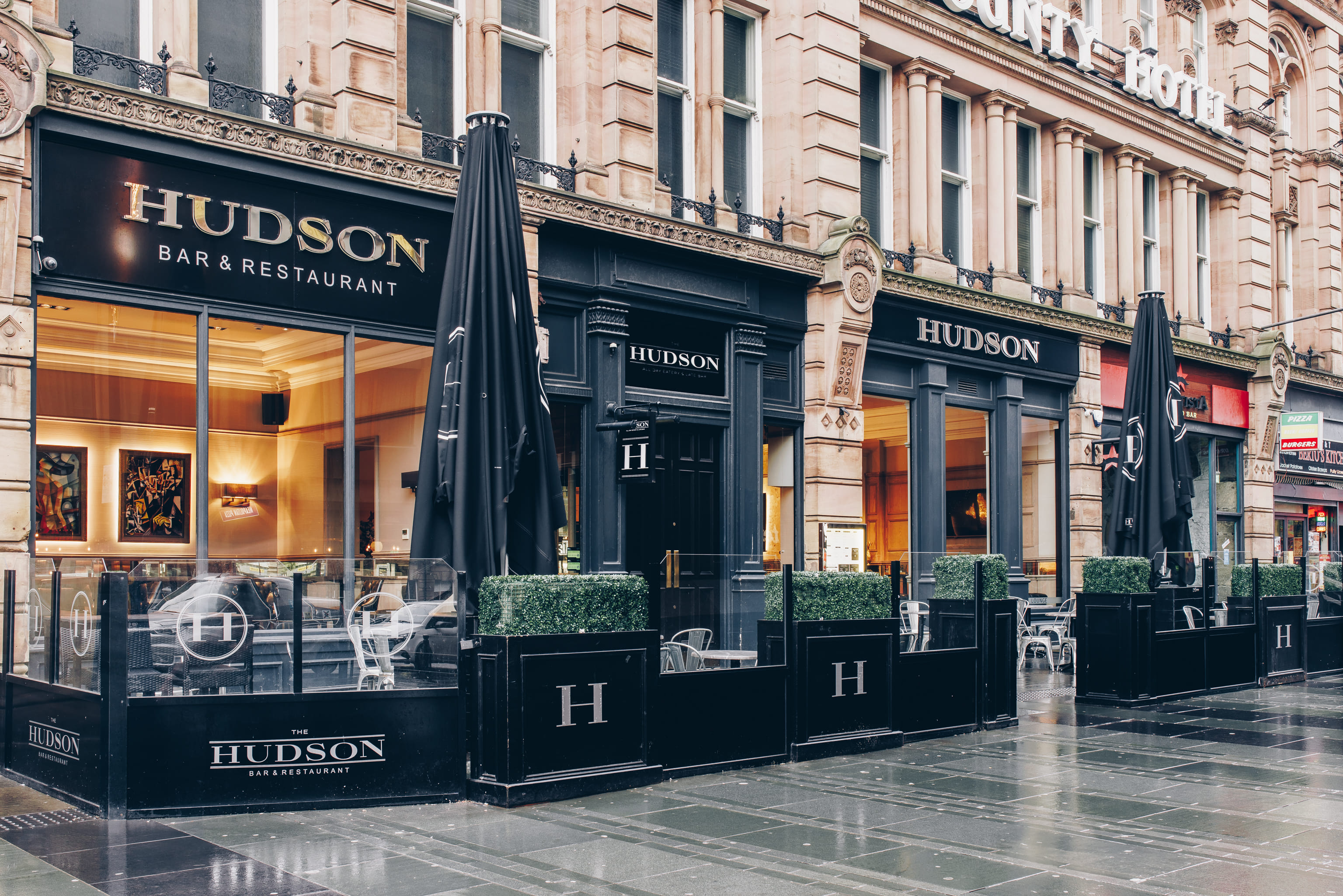 The Hudson Bar and Restaurant 7