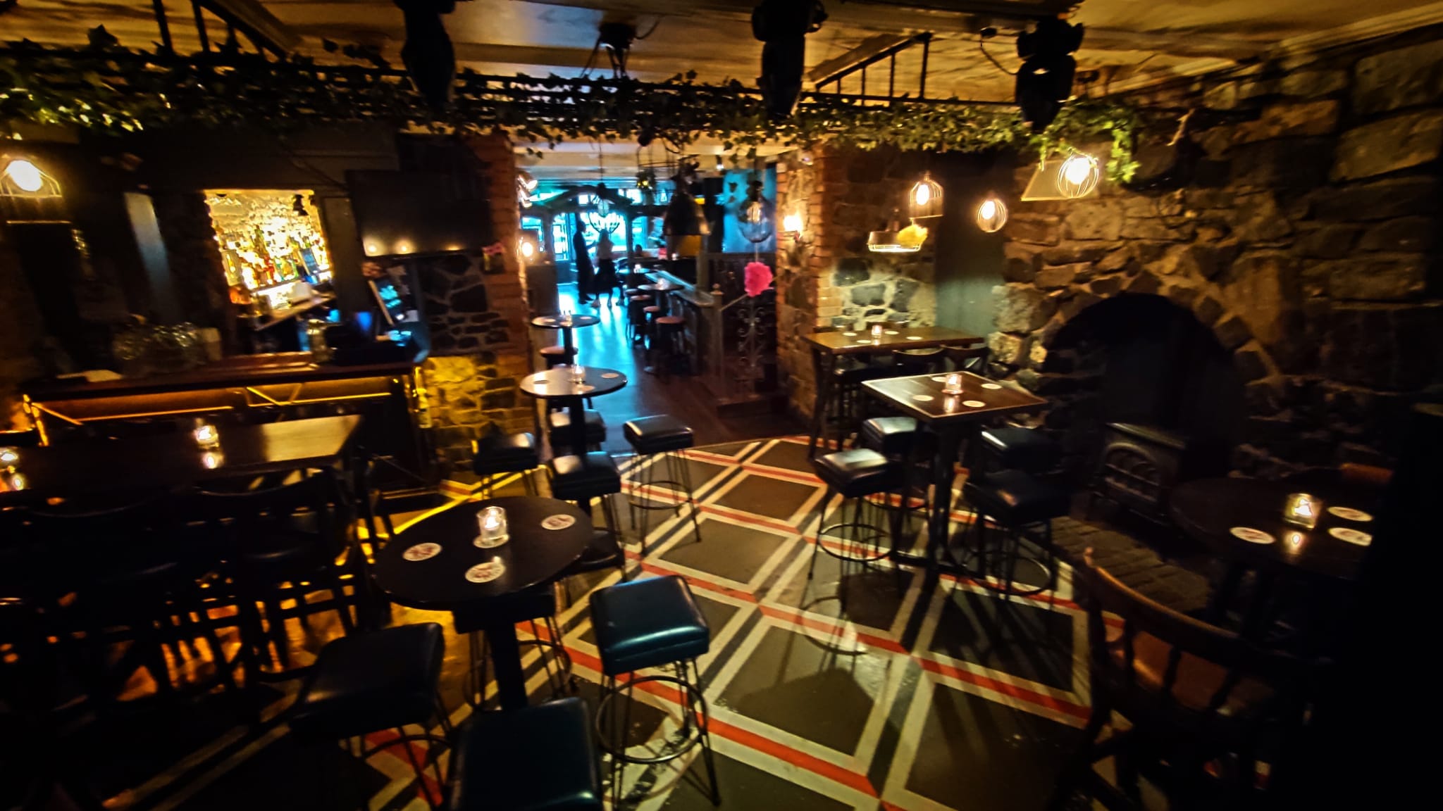 The Wiley Fox Main Bar 6