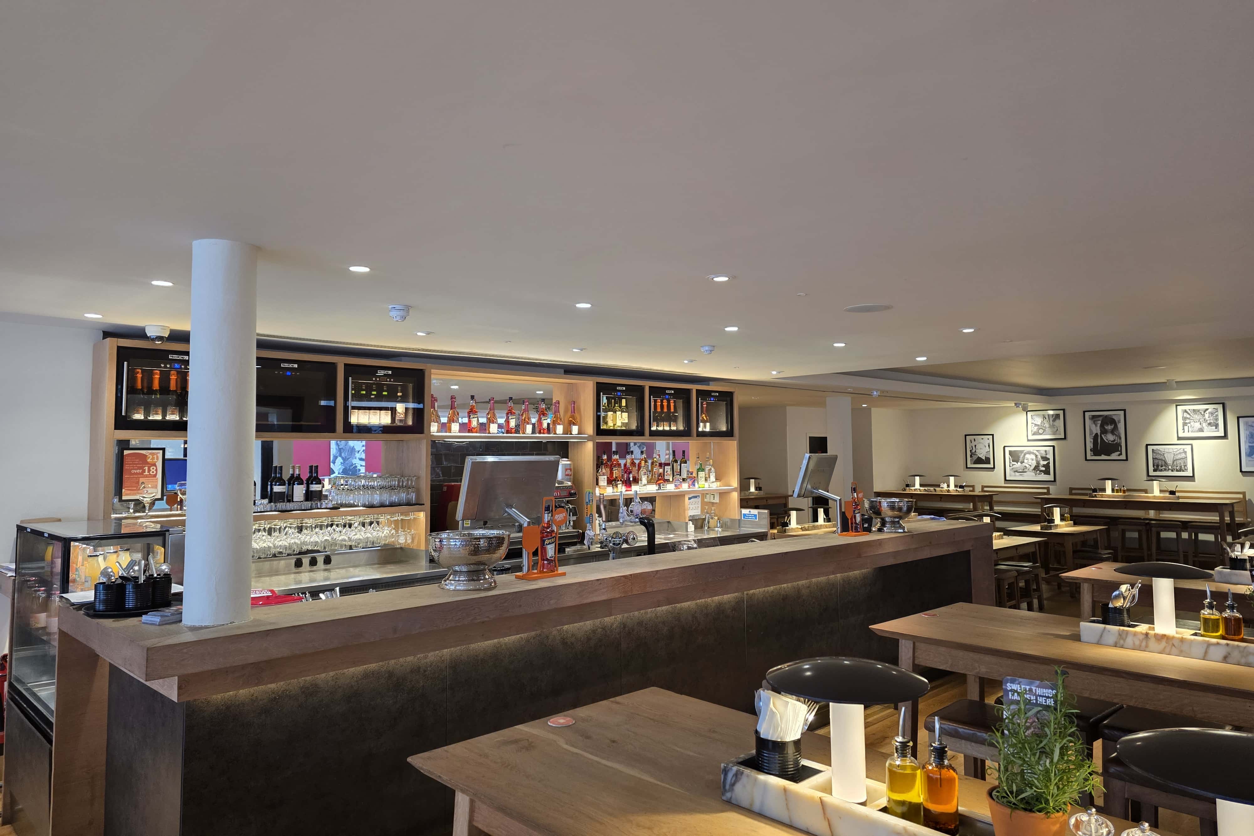First Floor Exclusive Hire at Vapiano Great Portland Street 5