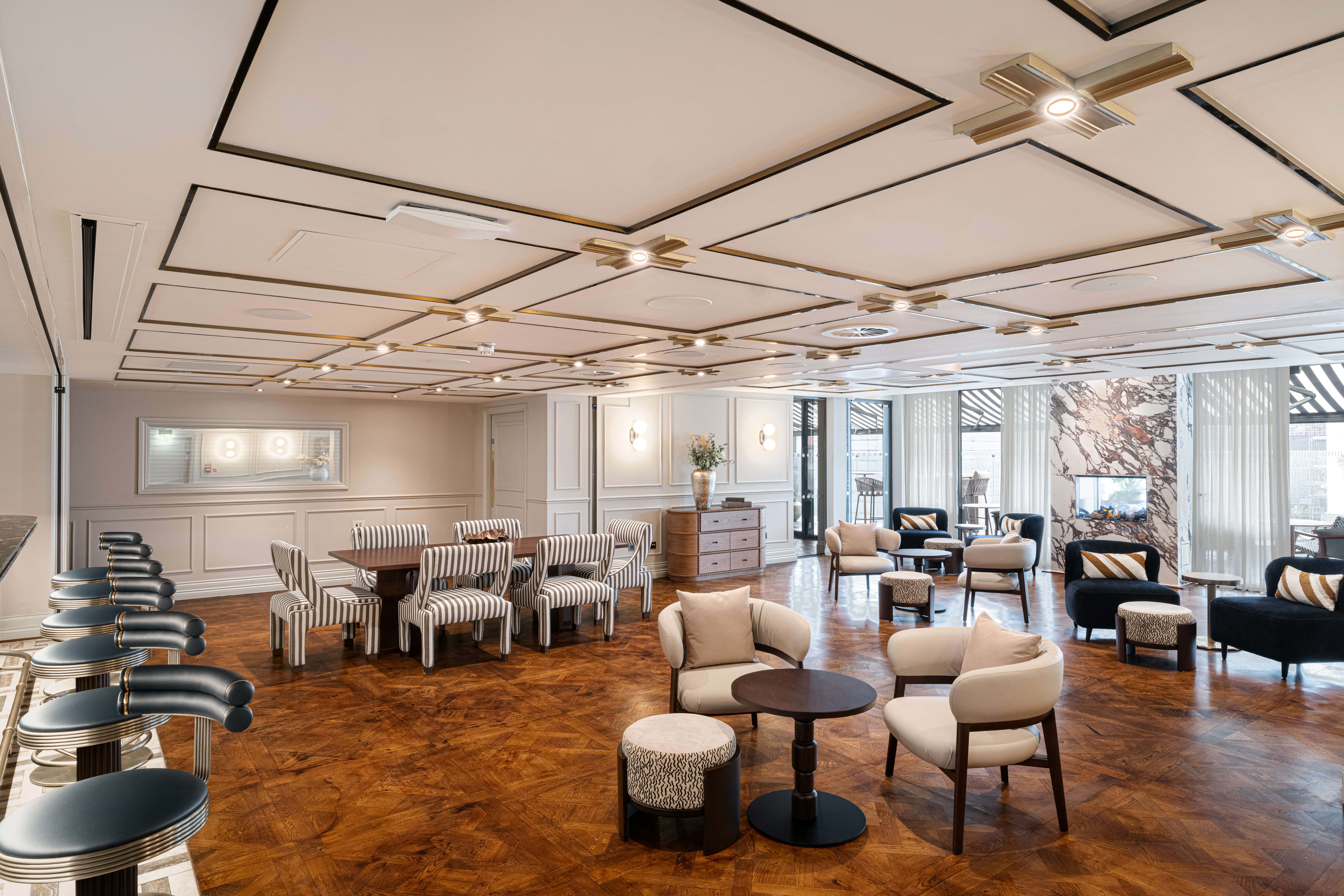 South Terrace and Lounge 4