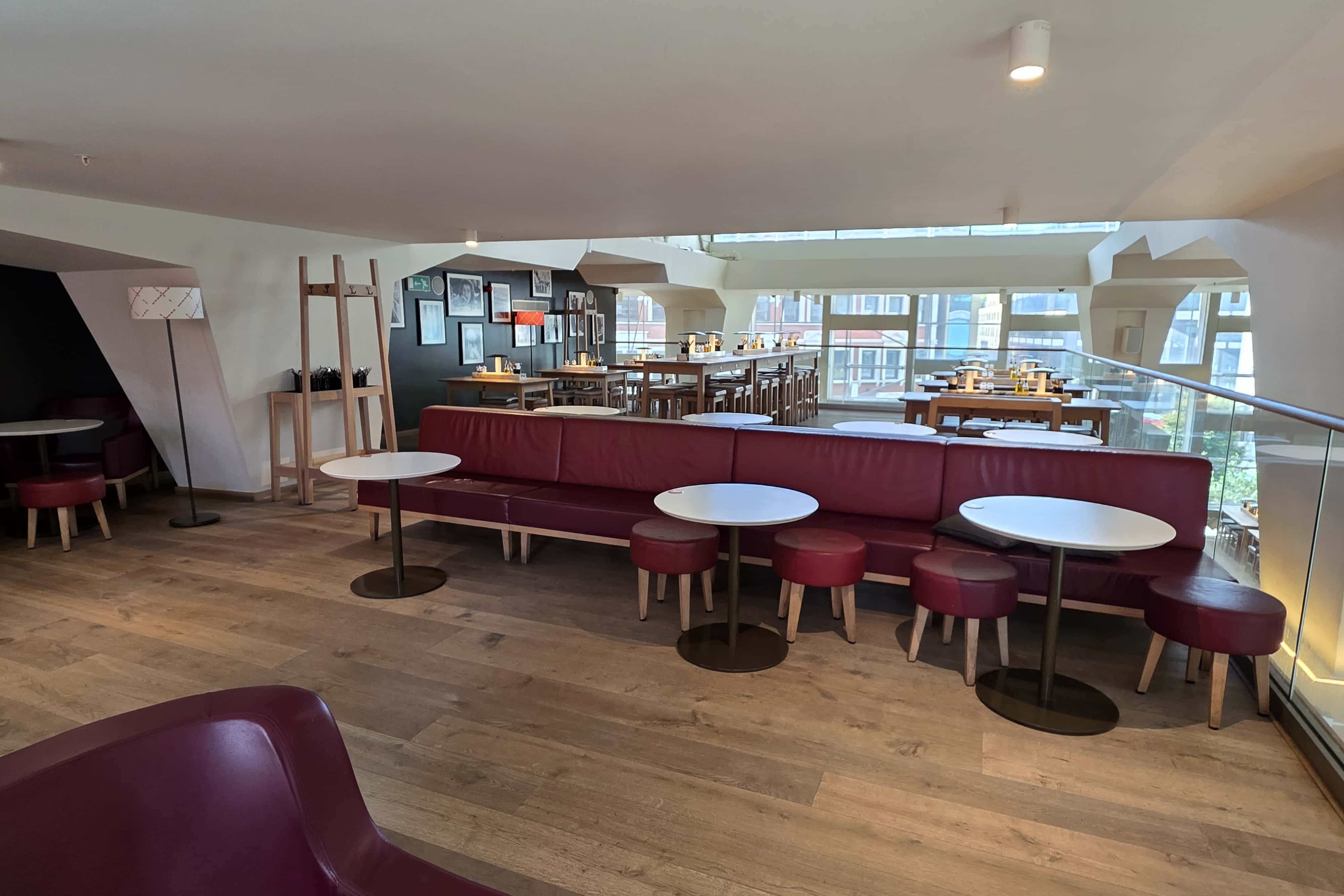 The Mezzanine at Vapiano Tottenham Court Road 6