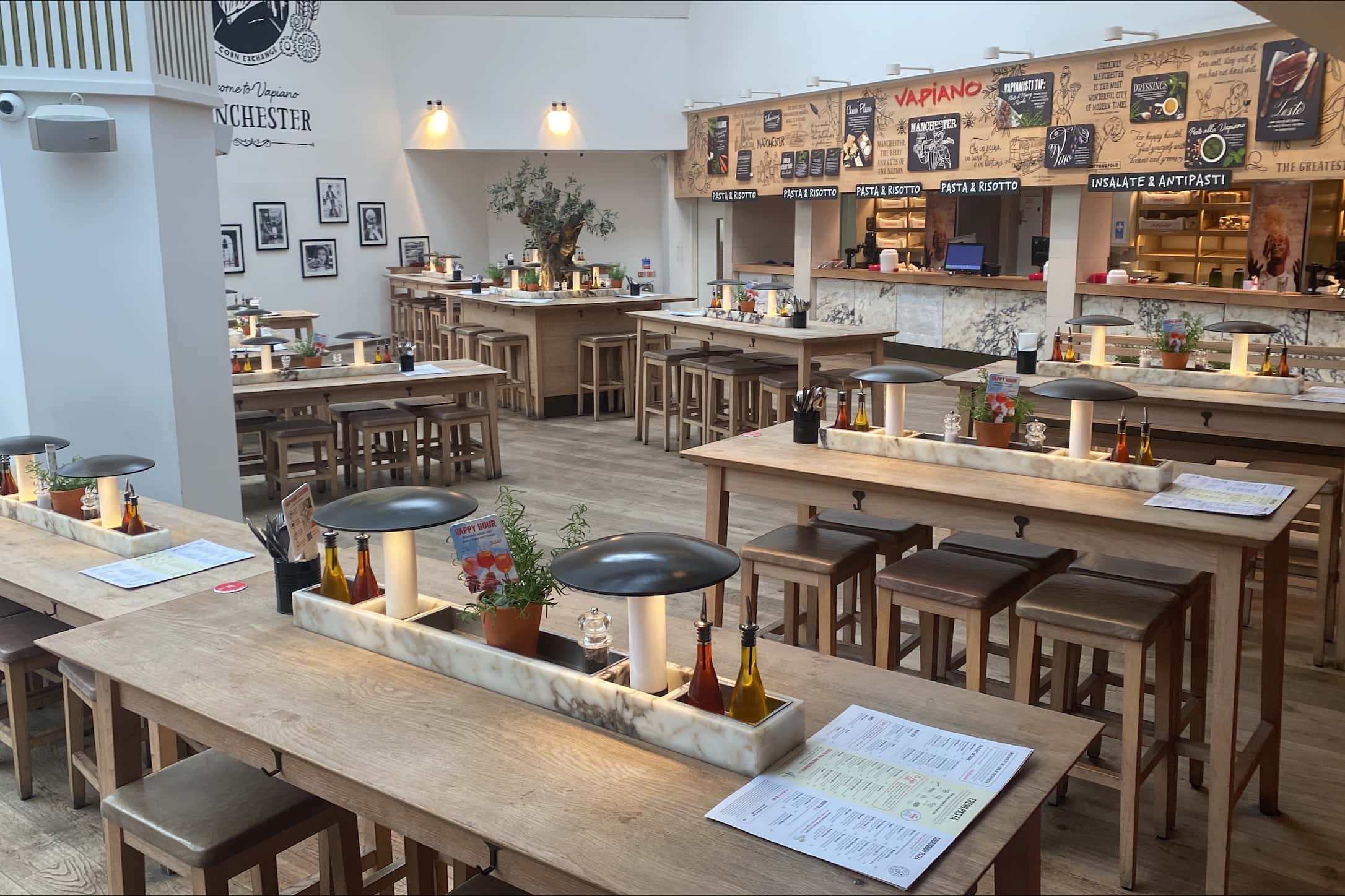 Full Venue at Vapiano Manchester 8