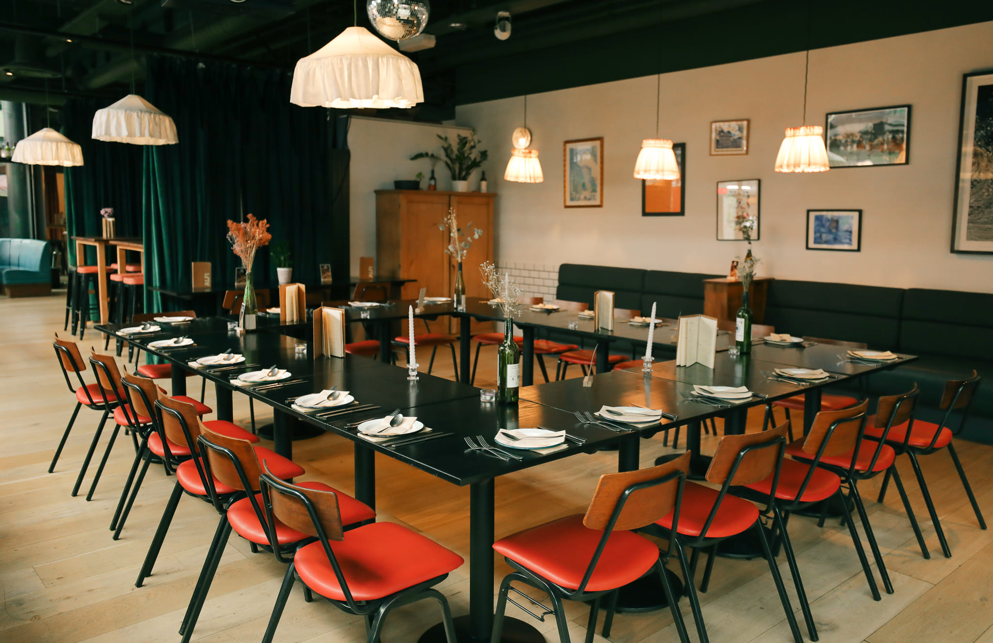 Large Private Dining Room 4