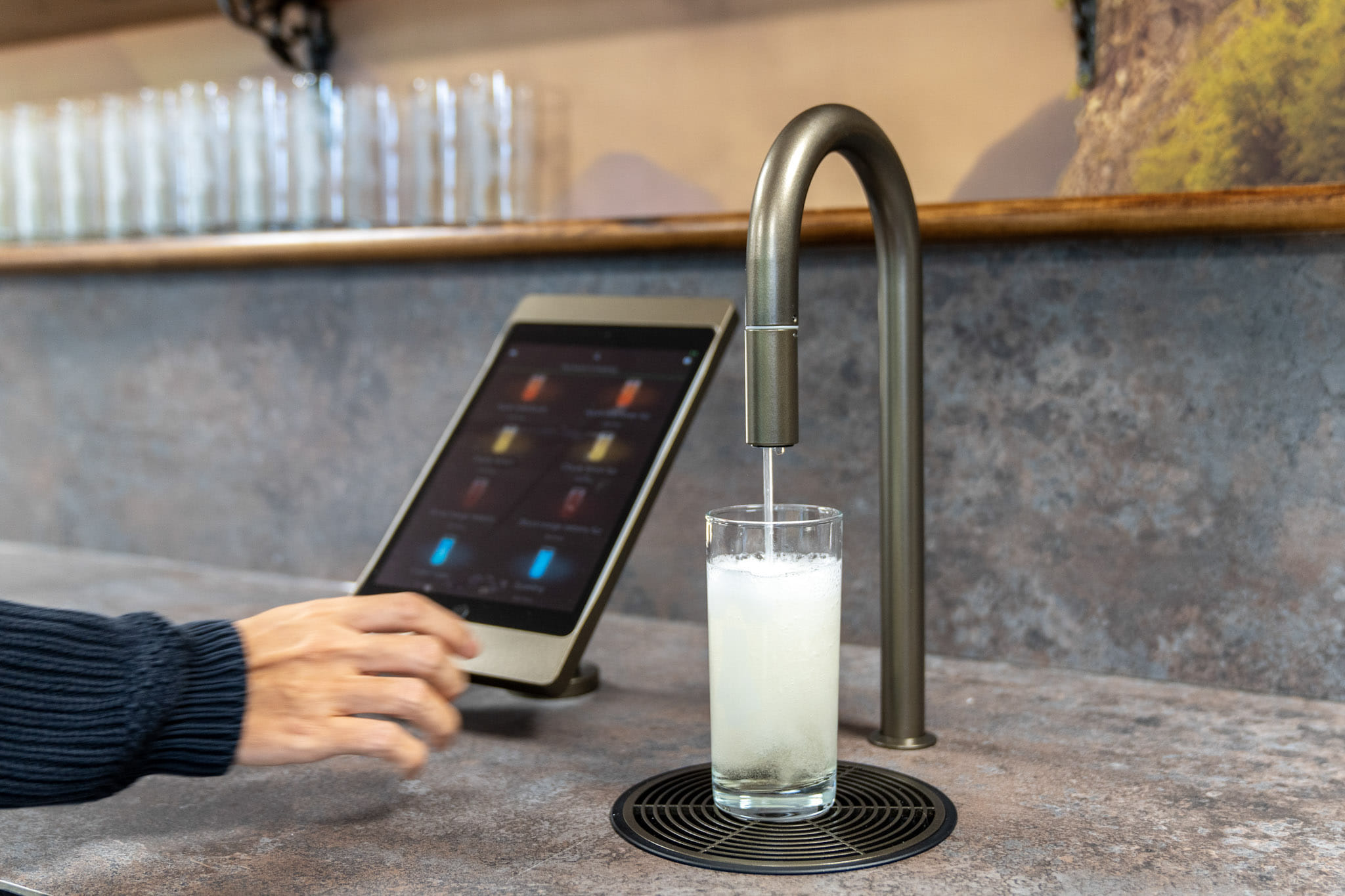 Banquet Hall at DeskLodge Beacon Tower (16 people) 5