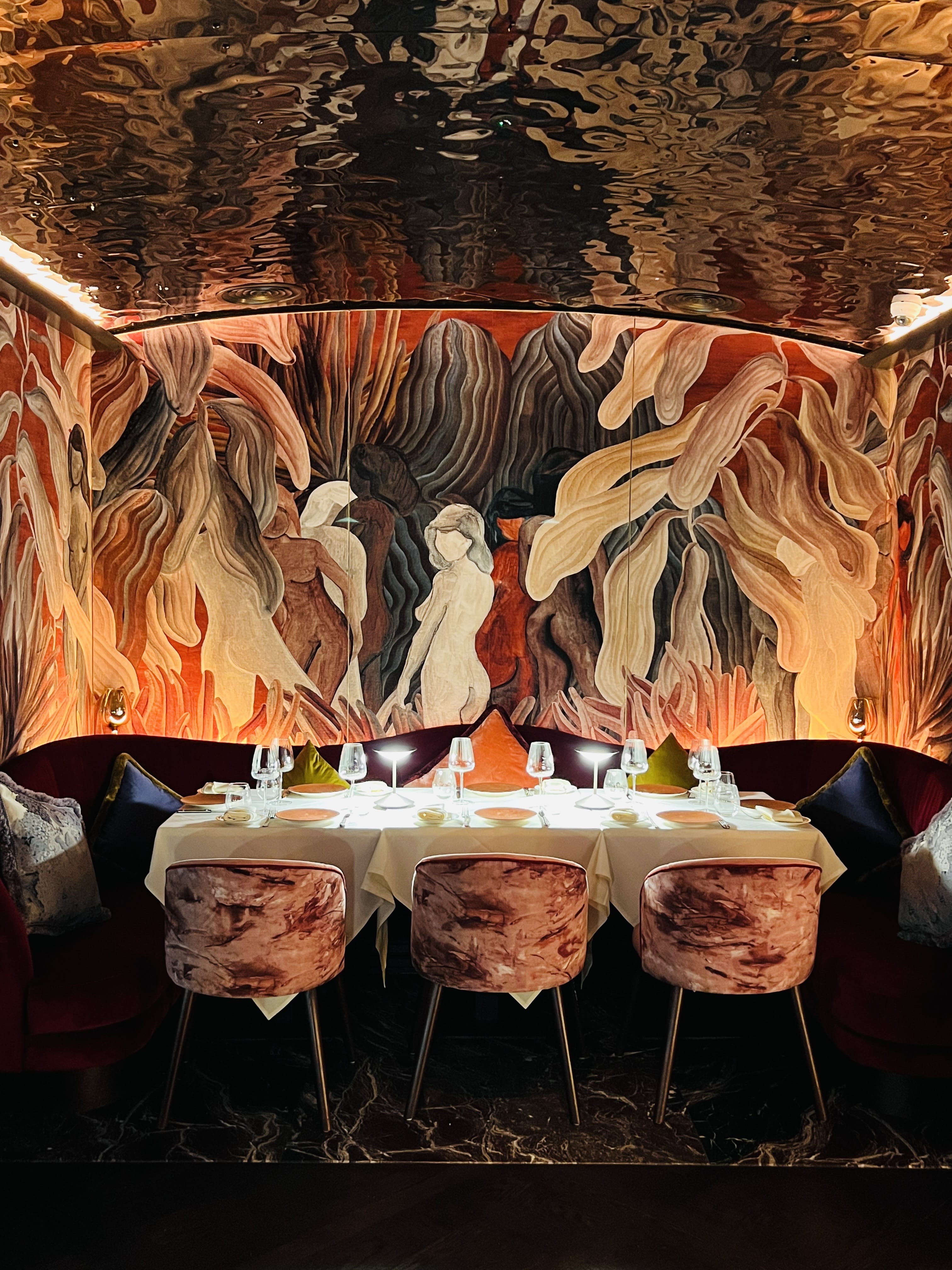 SHIKHAR BAR / PRIVATE DINING 6