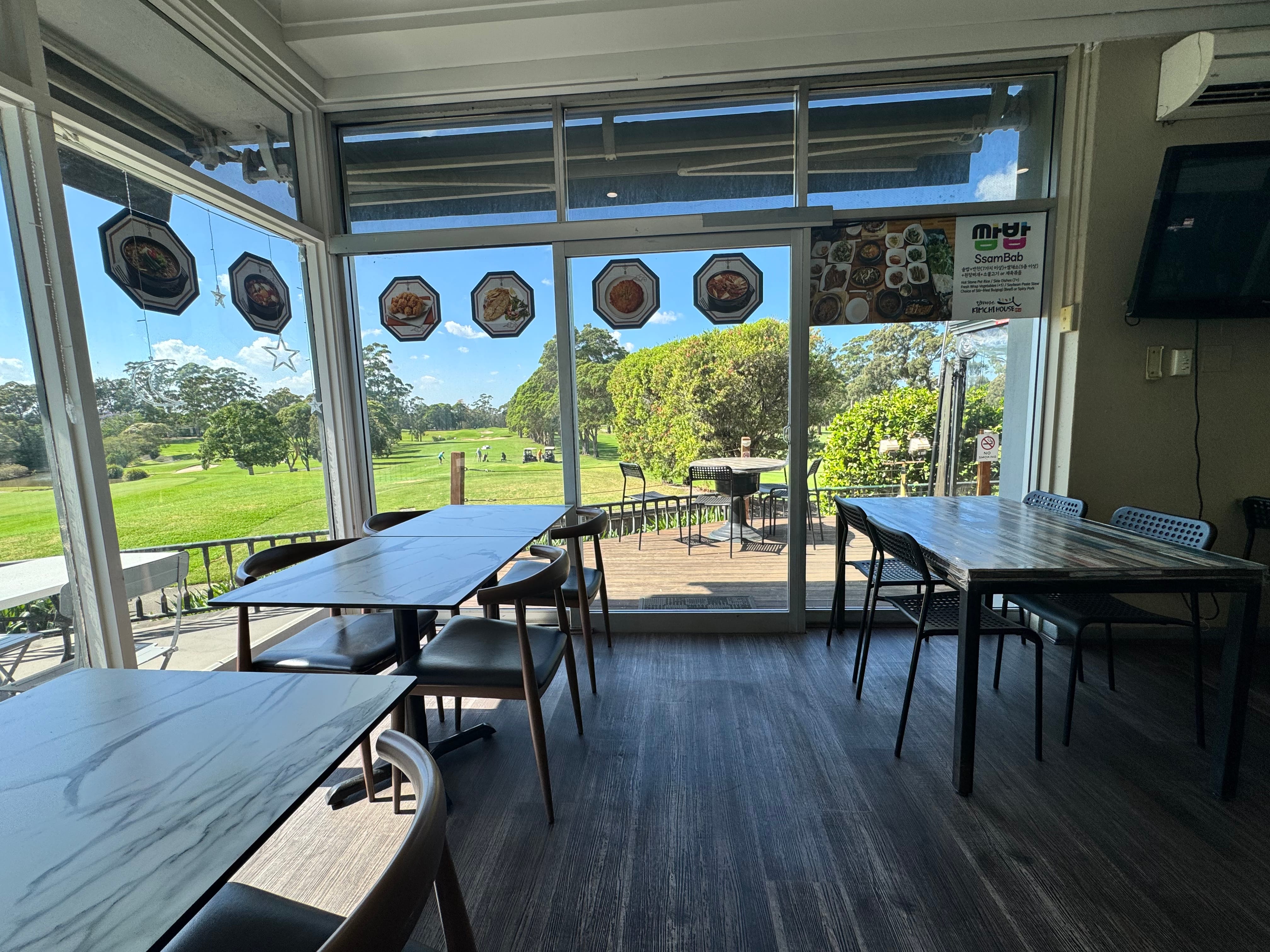 Golf View space for functions and conferences 5