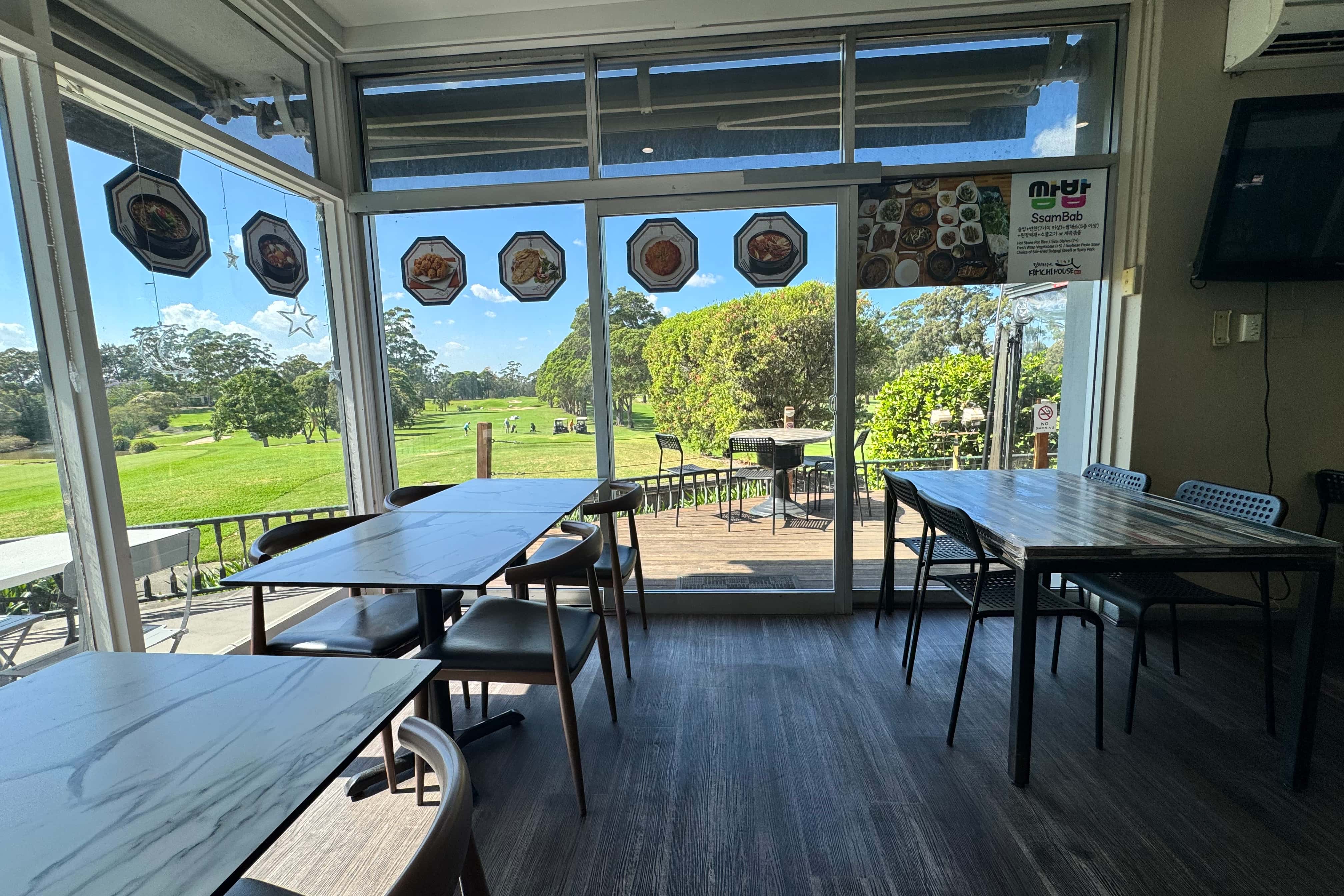 Golf View space for functions and conferences 5