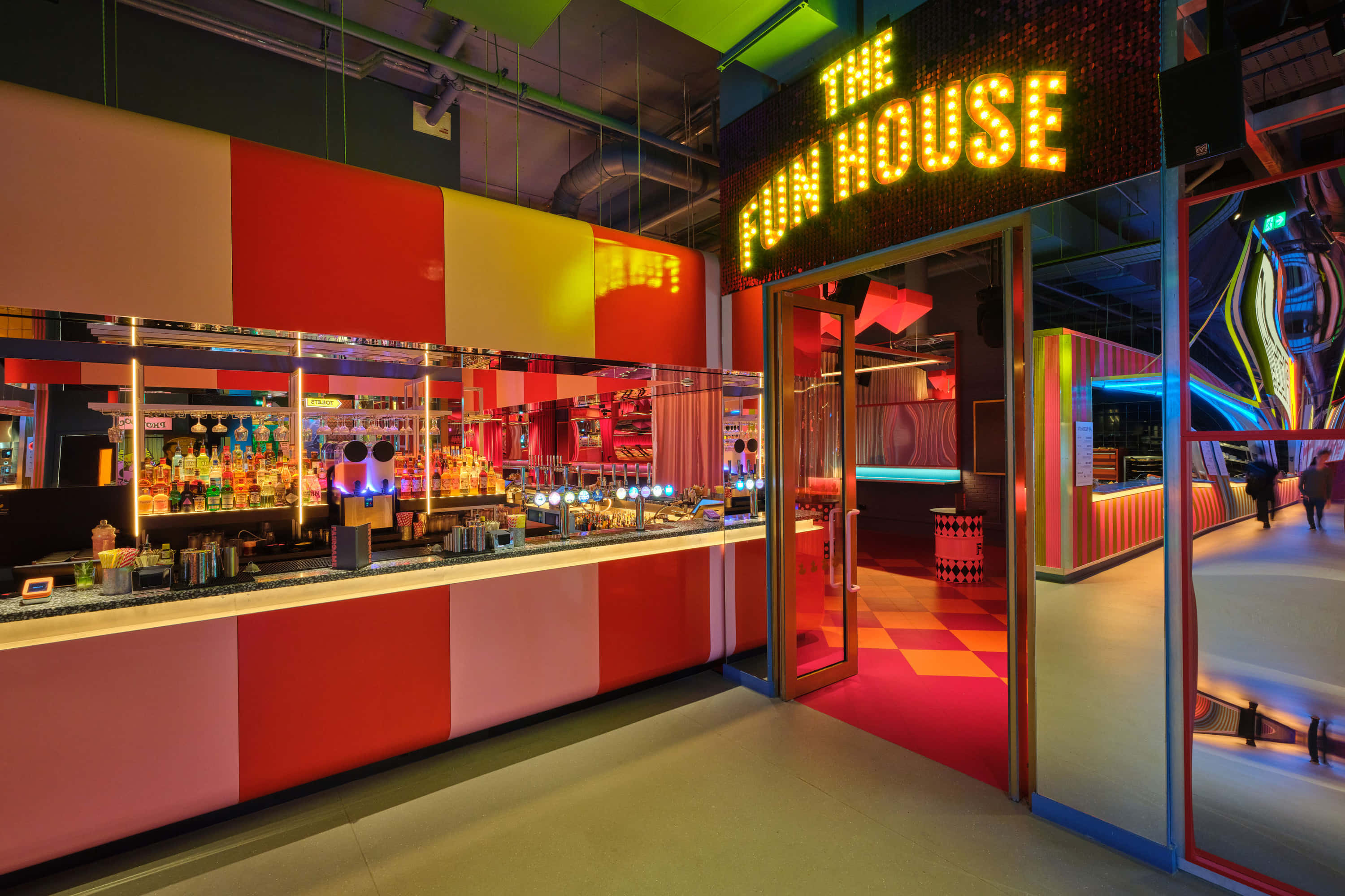 1/2 Fun House (70pax) 3