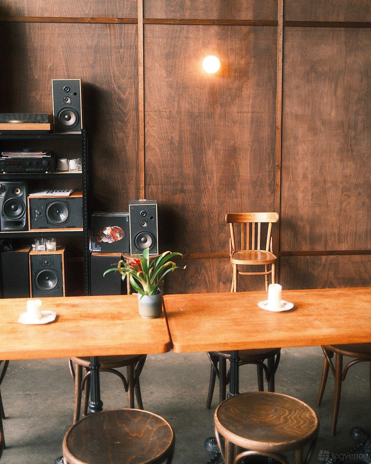 Cav Bar/Resturaunt 1