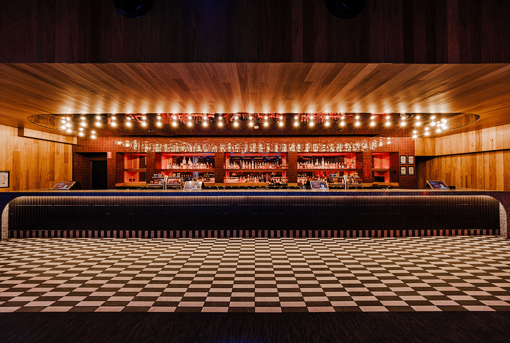 Main Room & Lounge 1