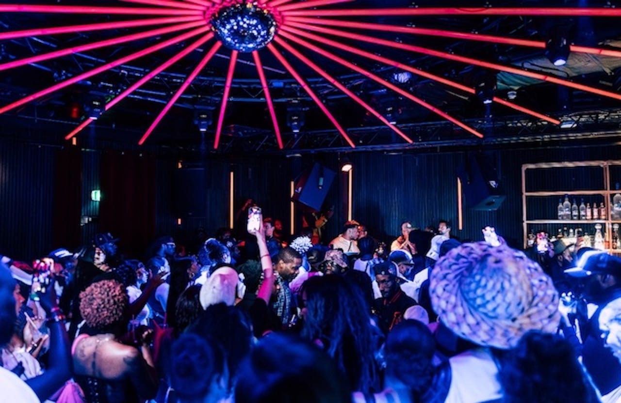 The Club at Parallel 45 1