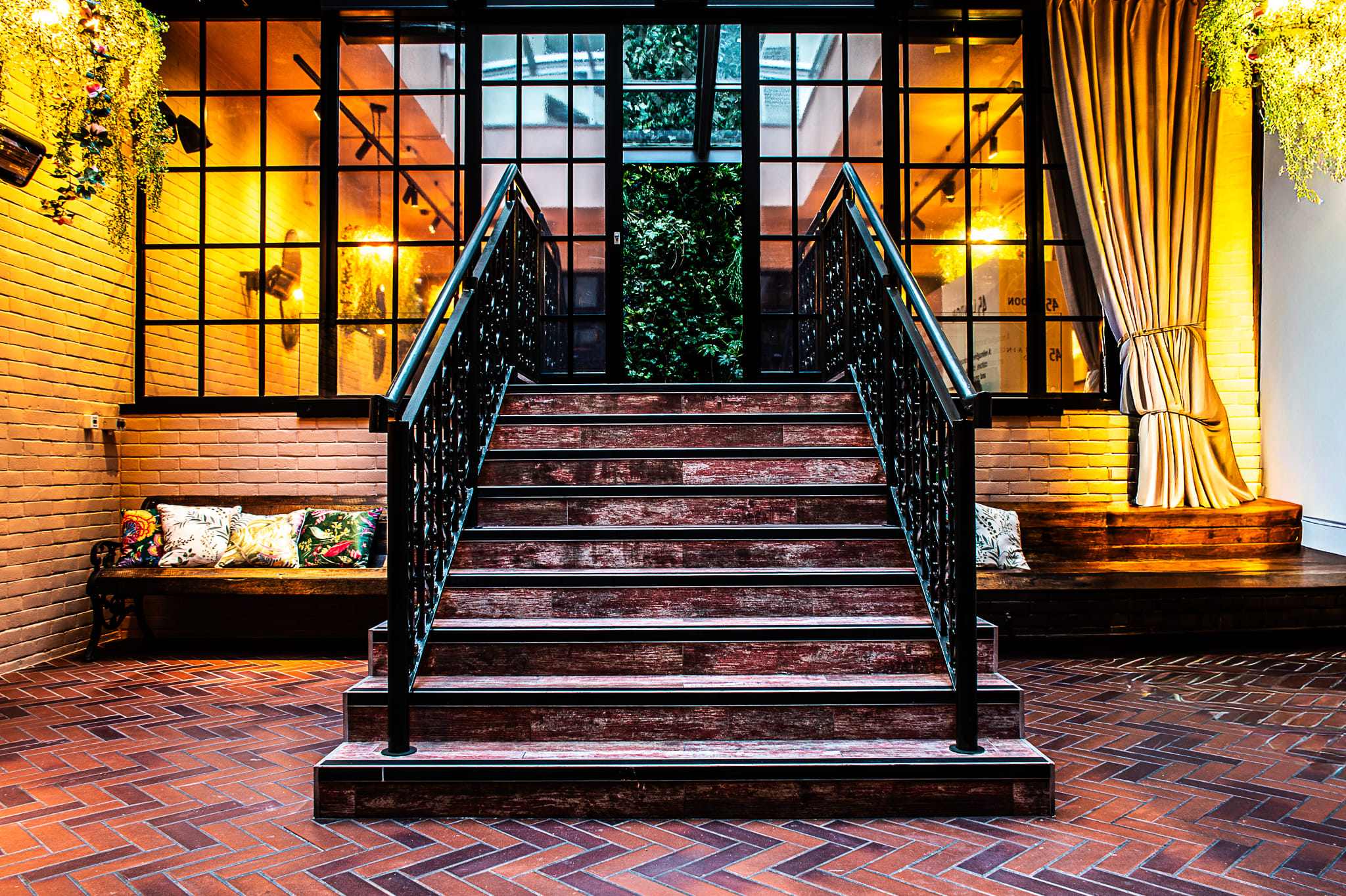 The Atrium at 45 Curtain Road  1