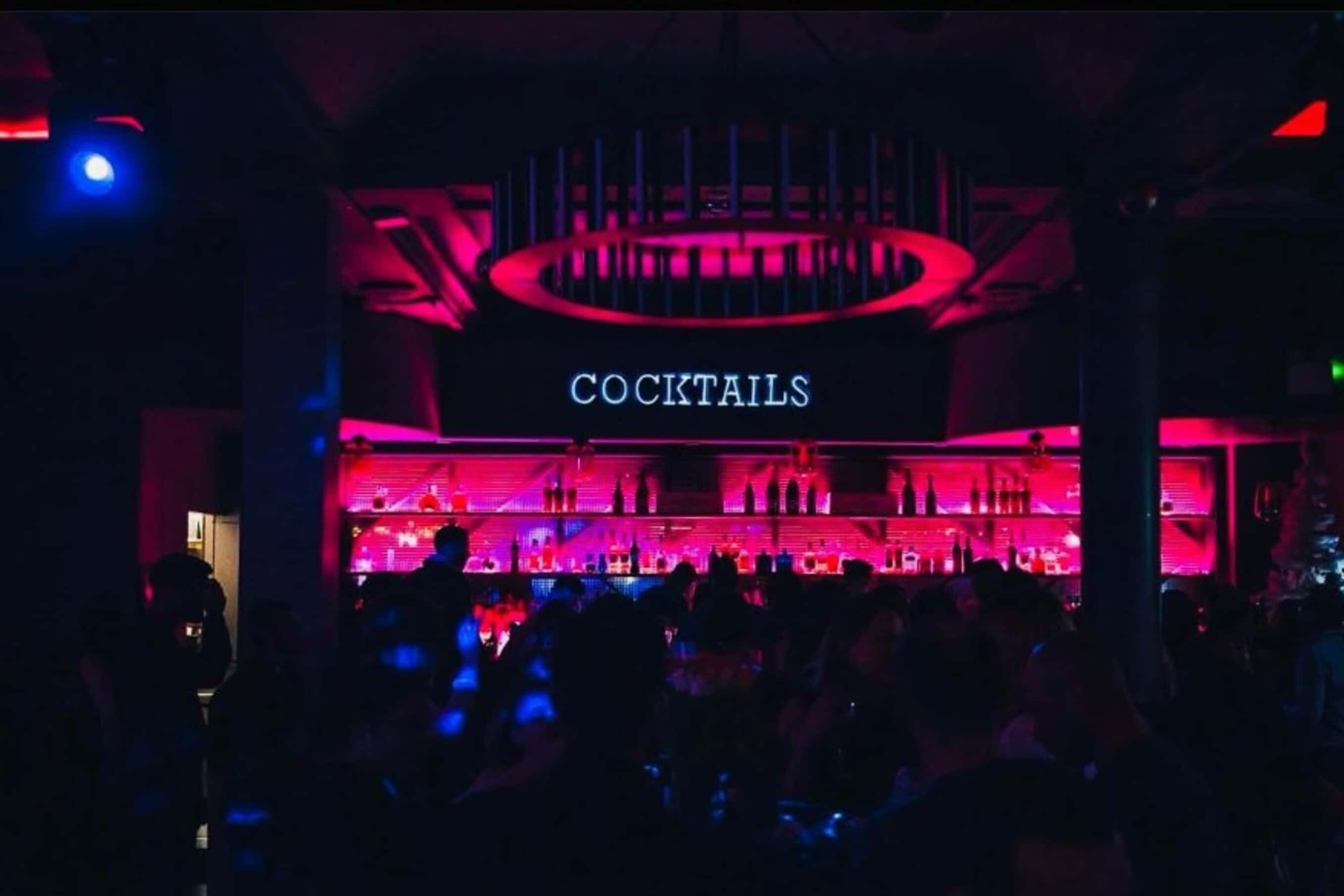 Cocktail Bar 0