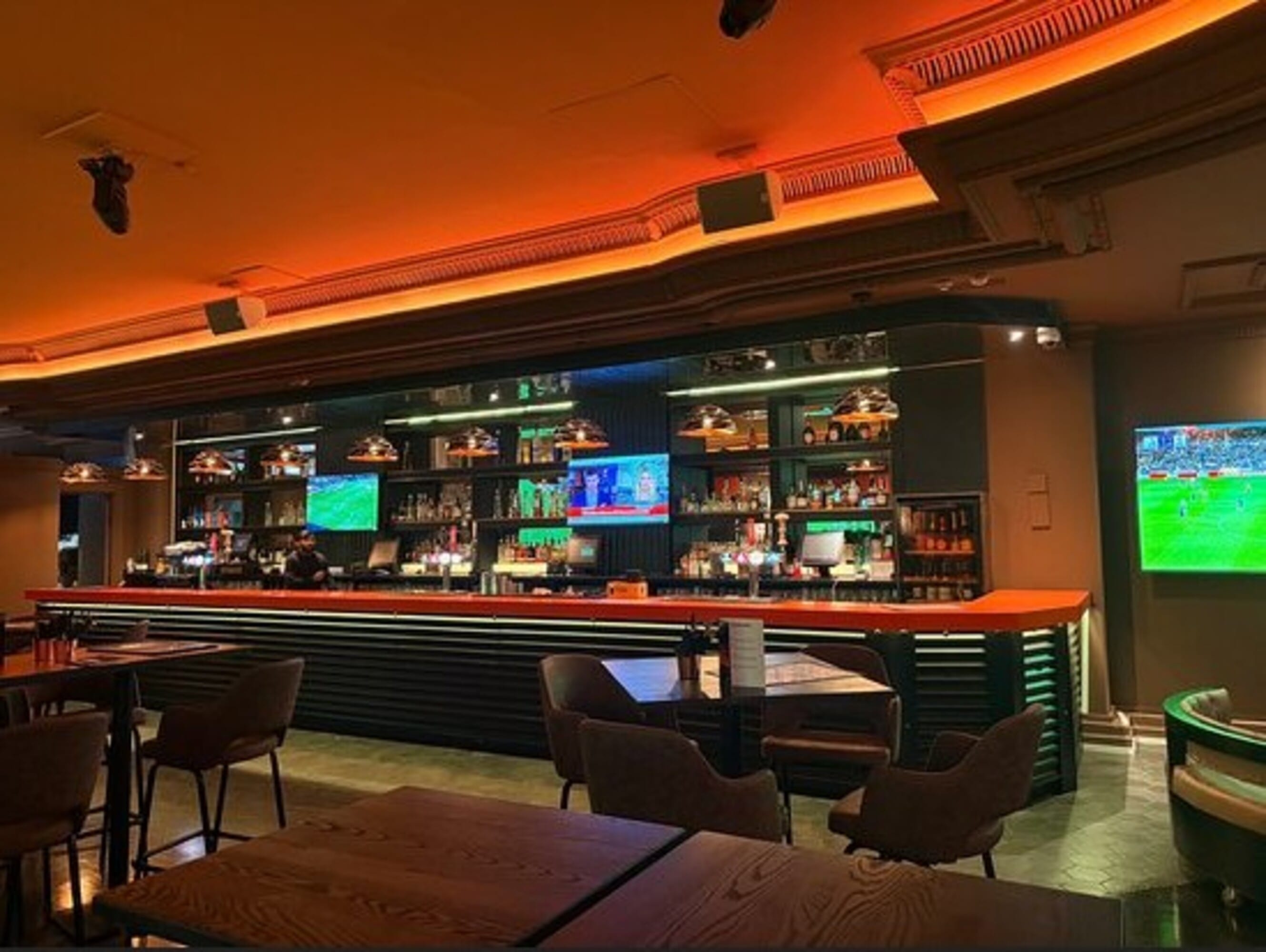 Sway Sports Bar 3