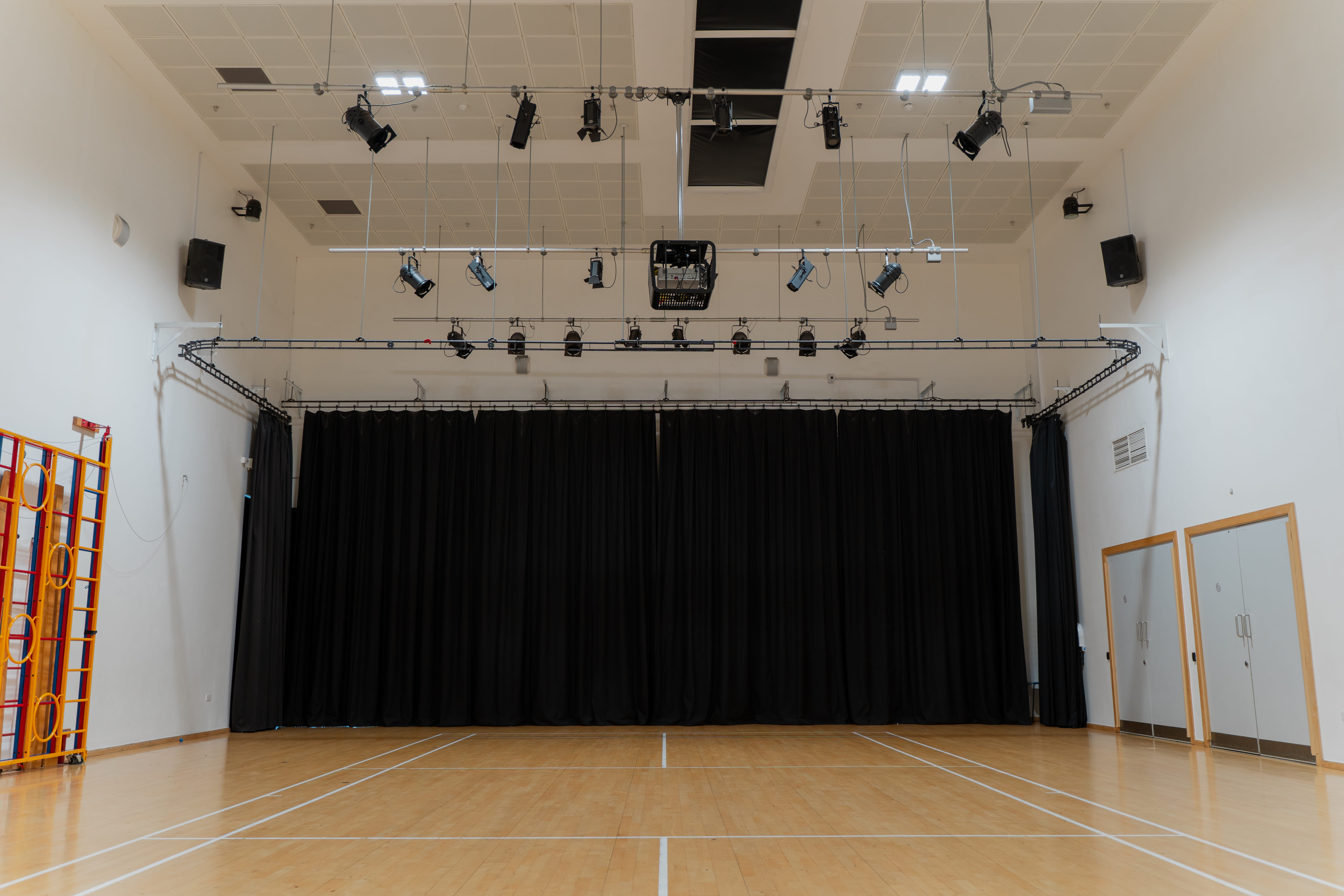Rehearsal Space for Theatre, Dance & Performing Arts | Unique Venue Hire in London 8