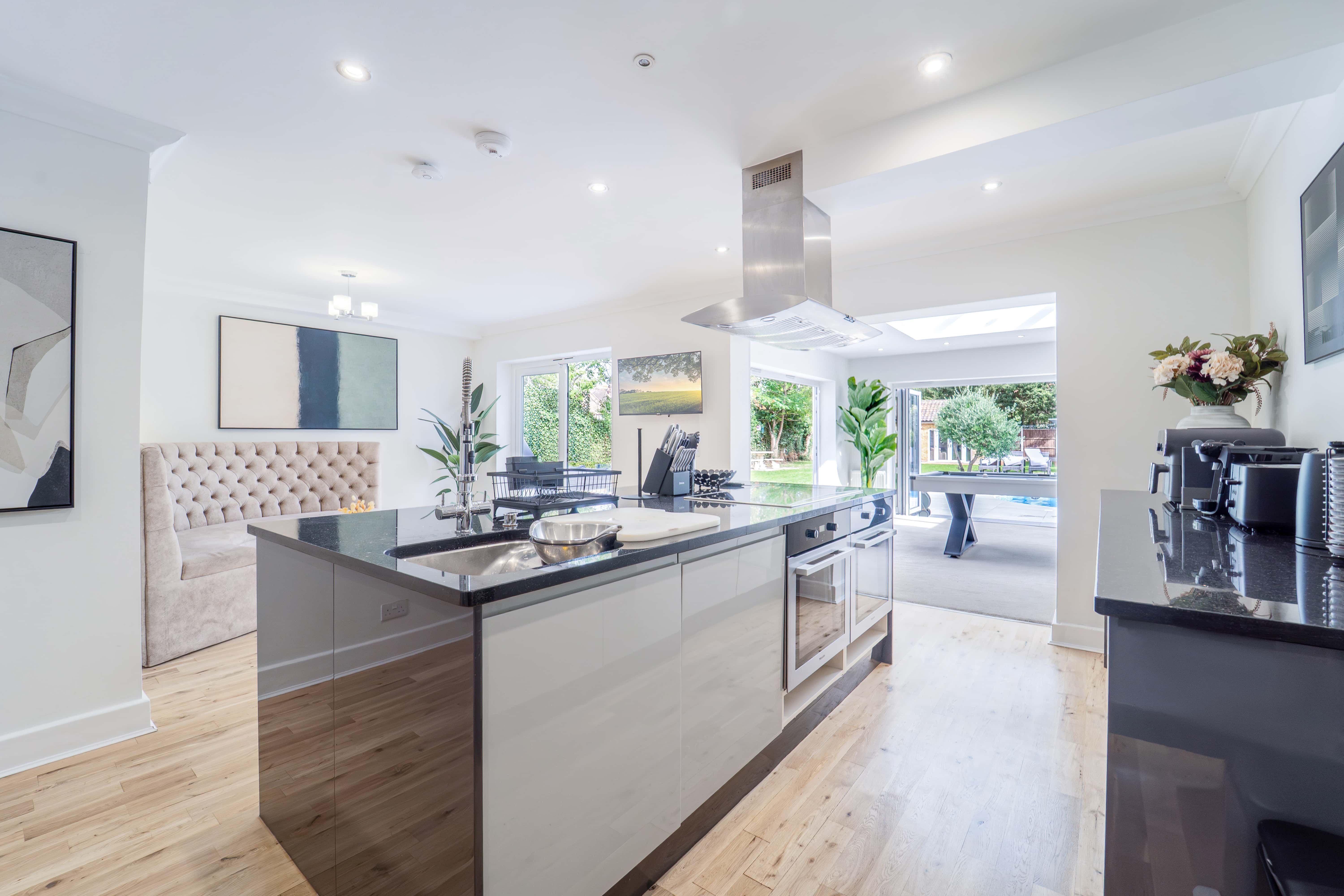 Emerson Park Villa 19