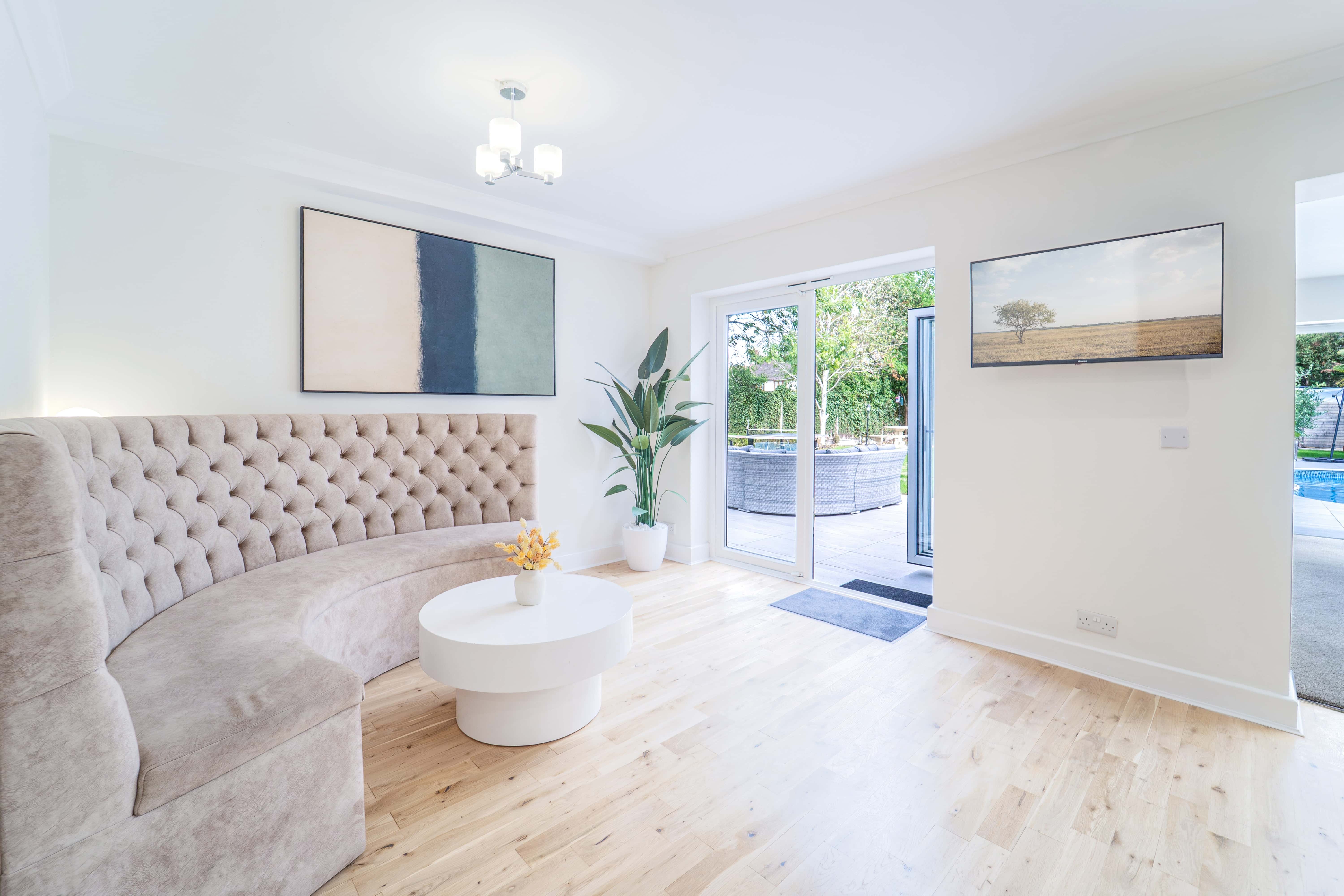 Emerson Park Villa 10