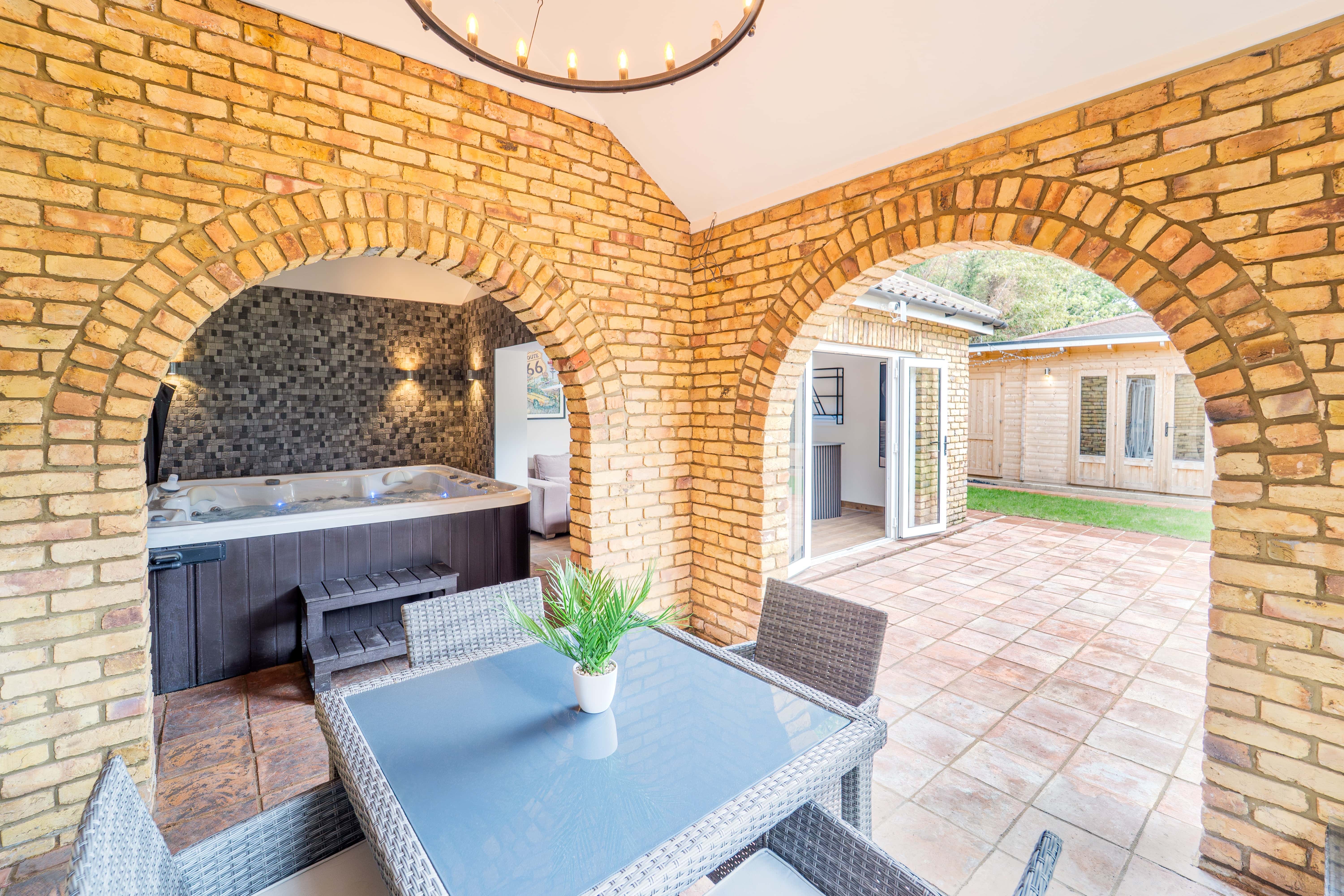 Emerson Park Villa 15