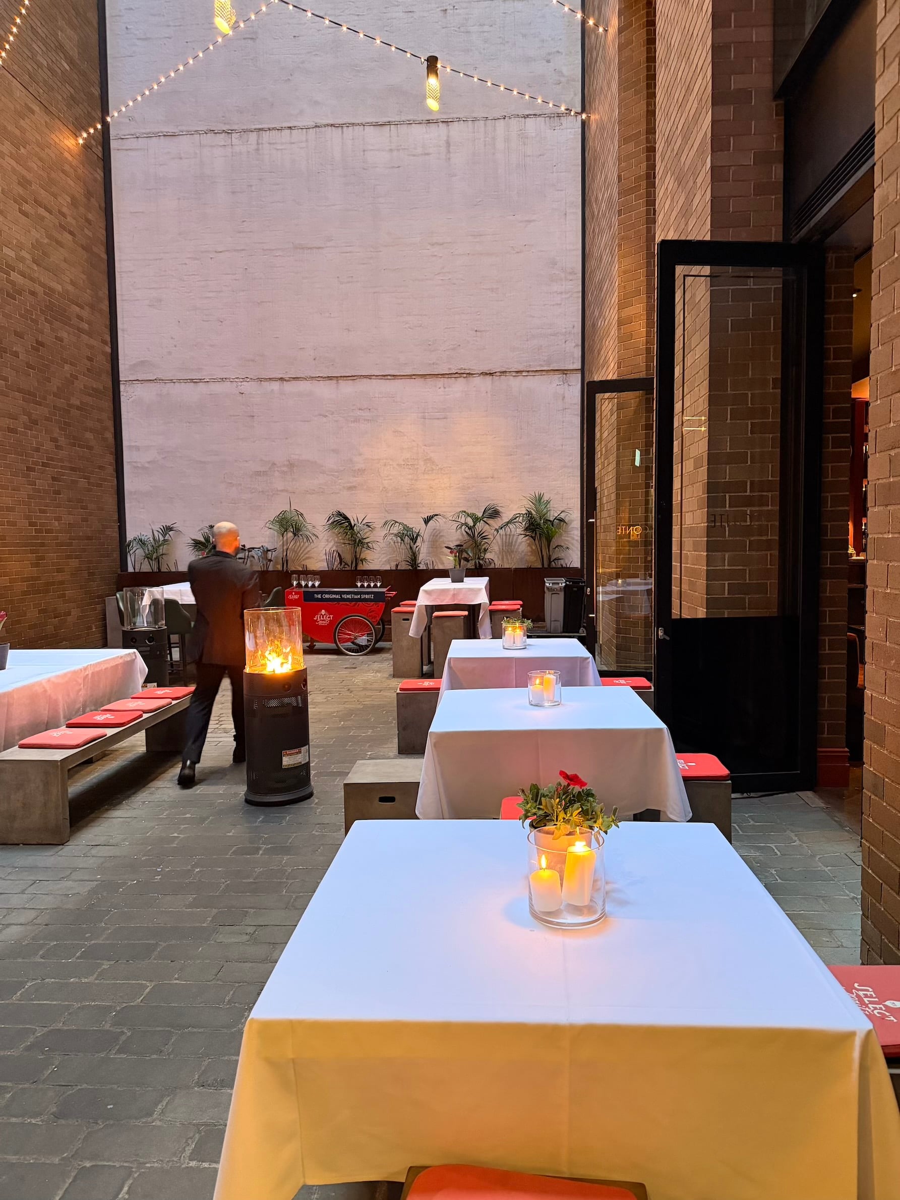 Courtyard Area  4