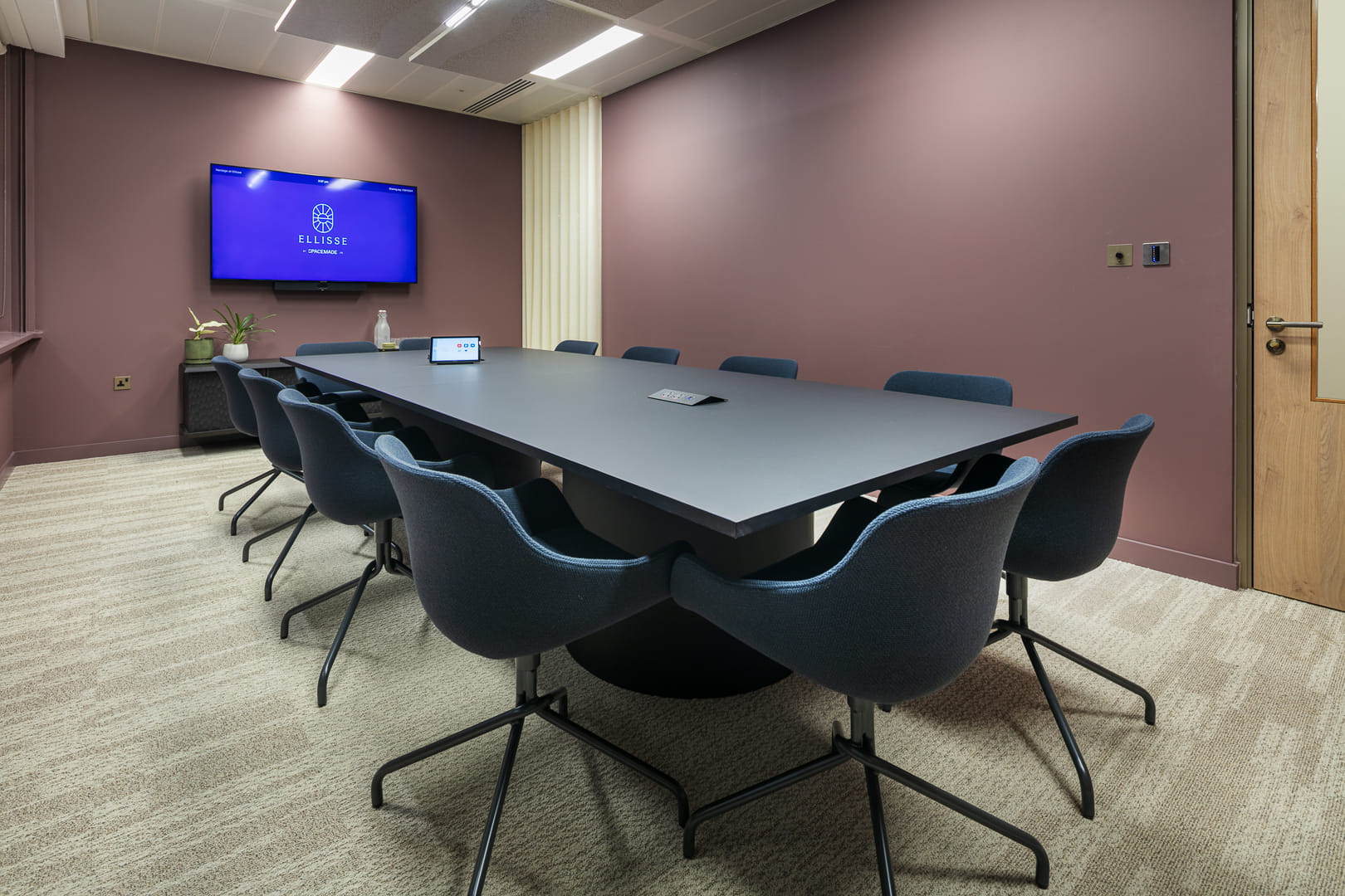 Vantage Meeting Room  1