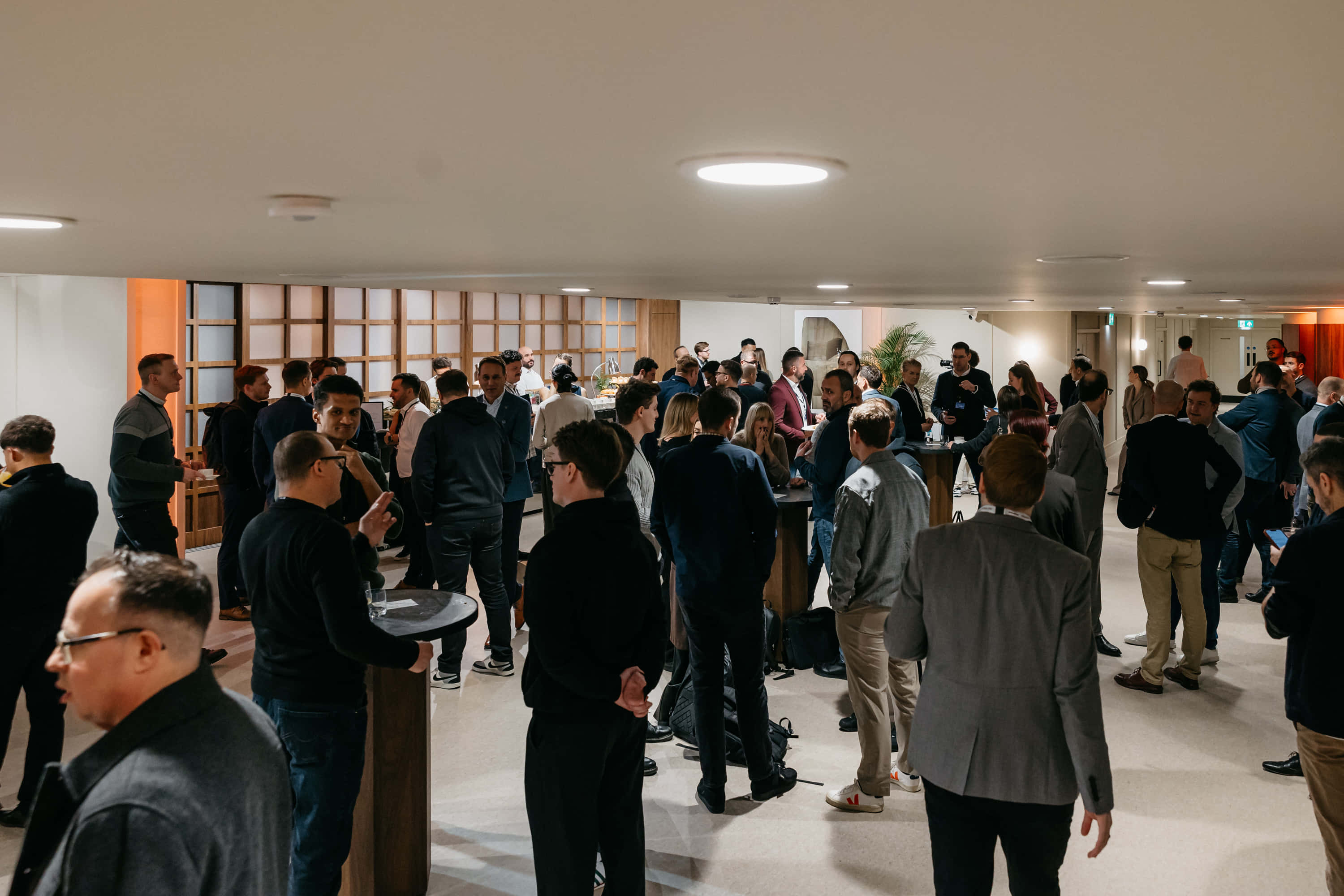 Landing Canary Wharf 13