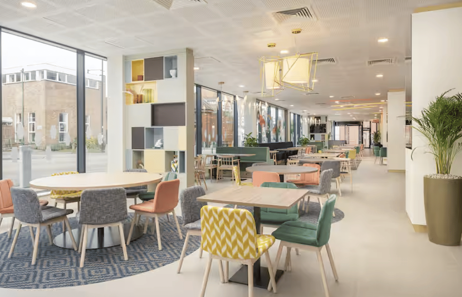 The Hub Restaurant 0