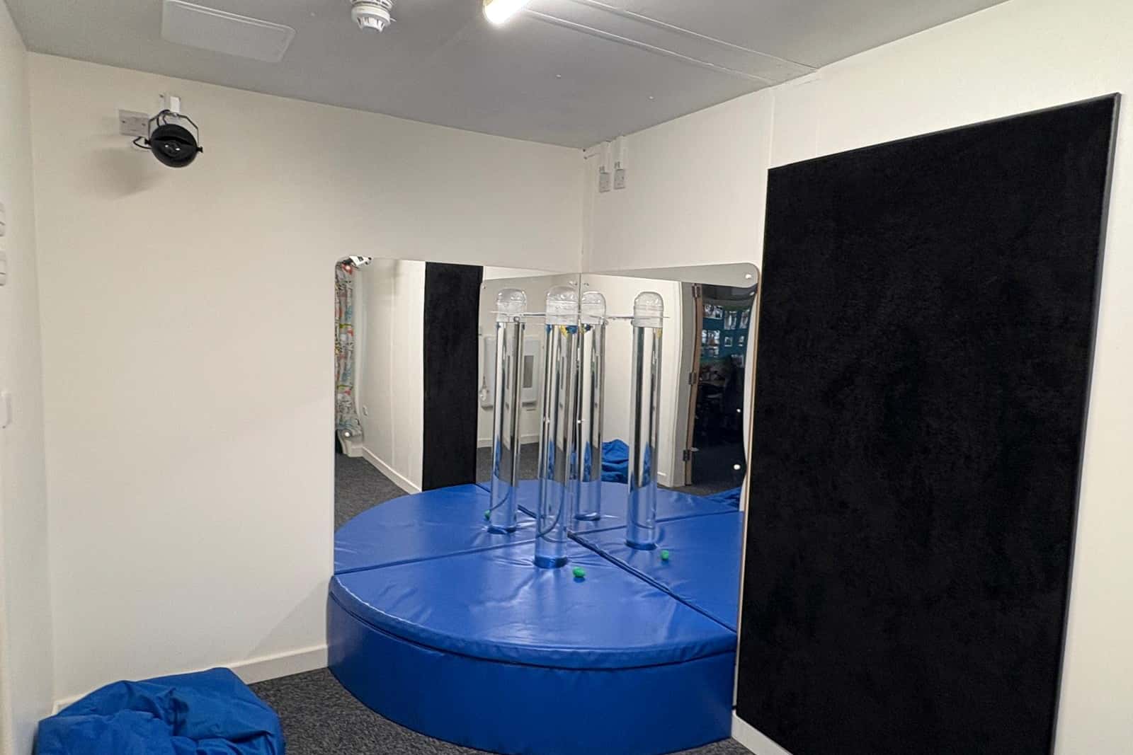 Classroom with Sensory Room 0