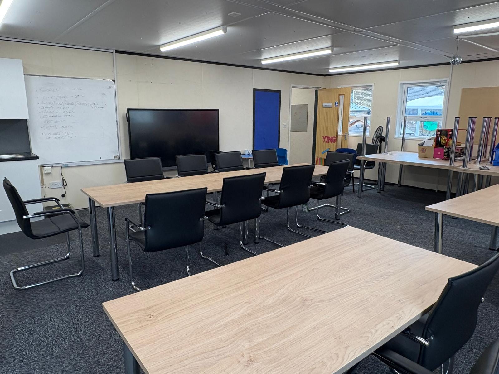 Hub/Launch pad (meeting room)