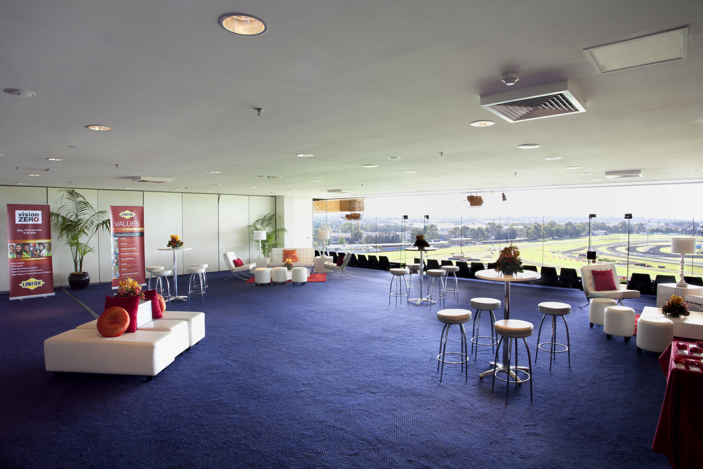 The Baguette & Marscay room 2