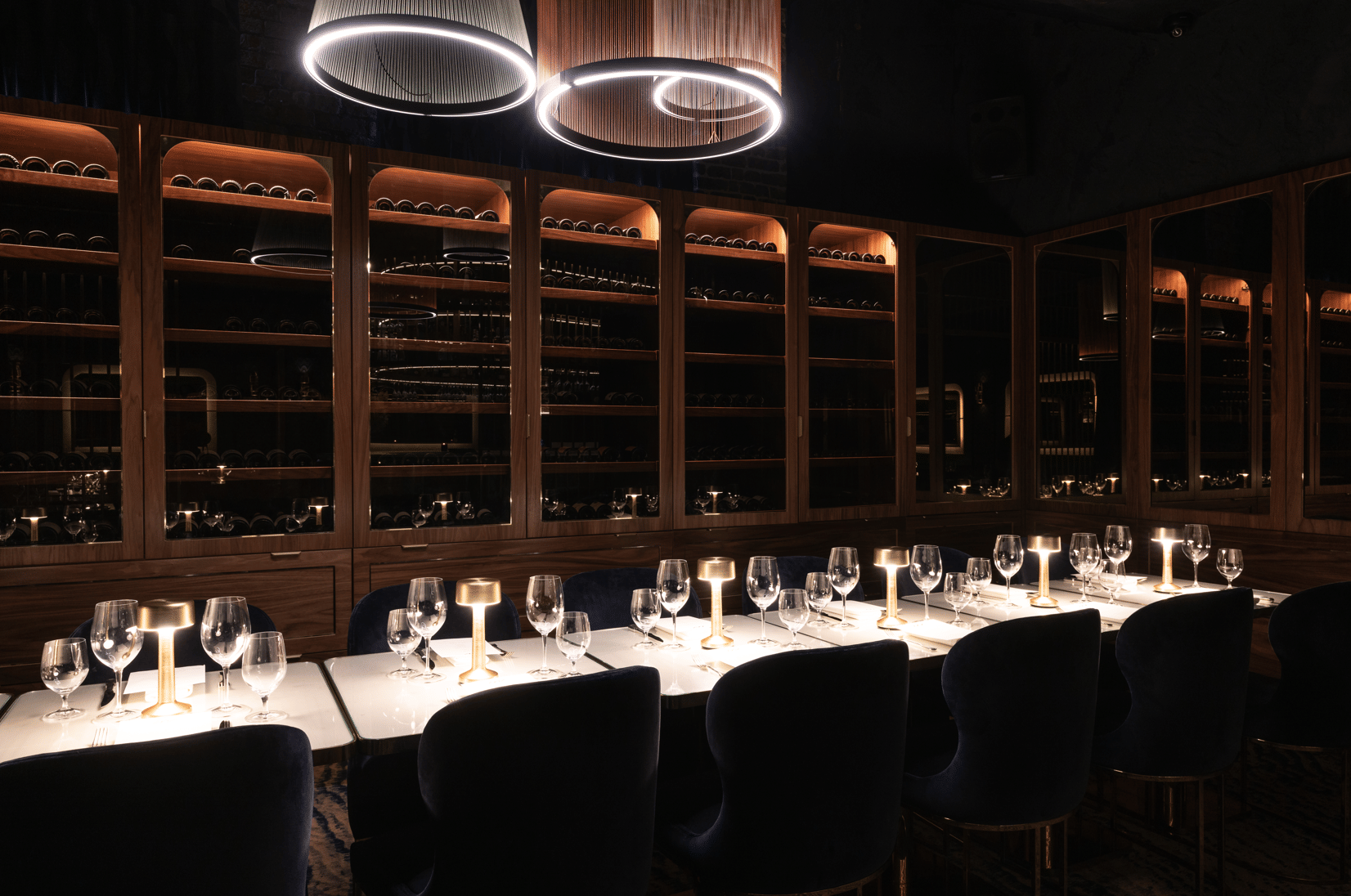 PRIVATE DINING ROOM
