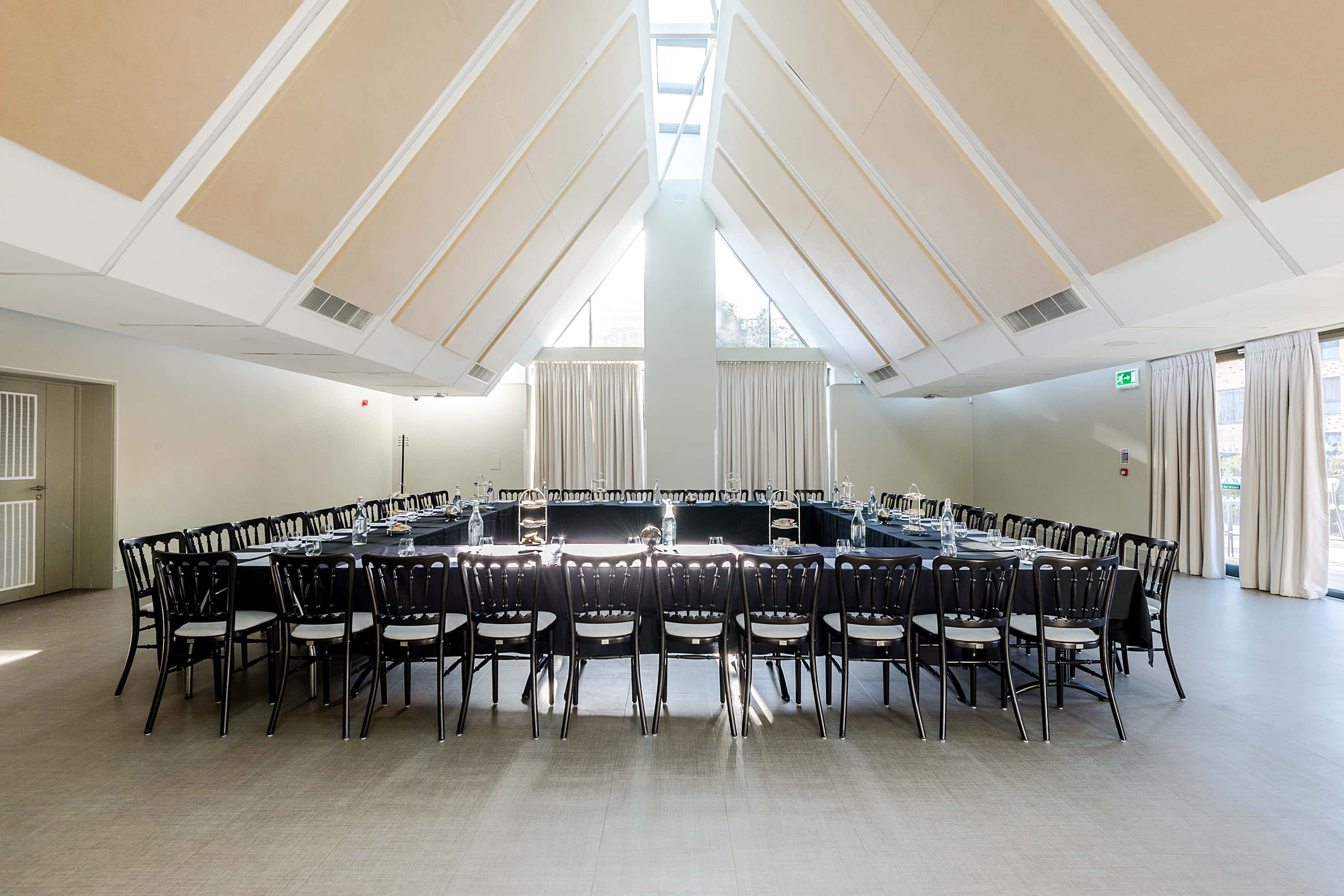 Lloyd Suite 2