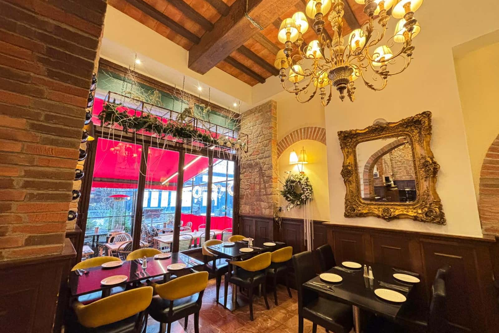 Little Italy Leicester Square 9