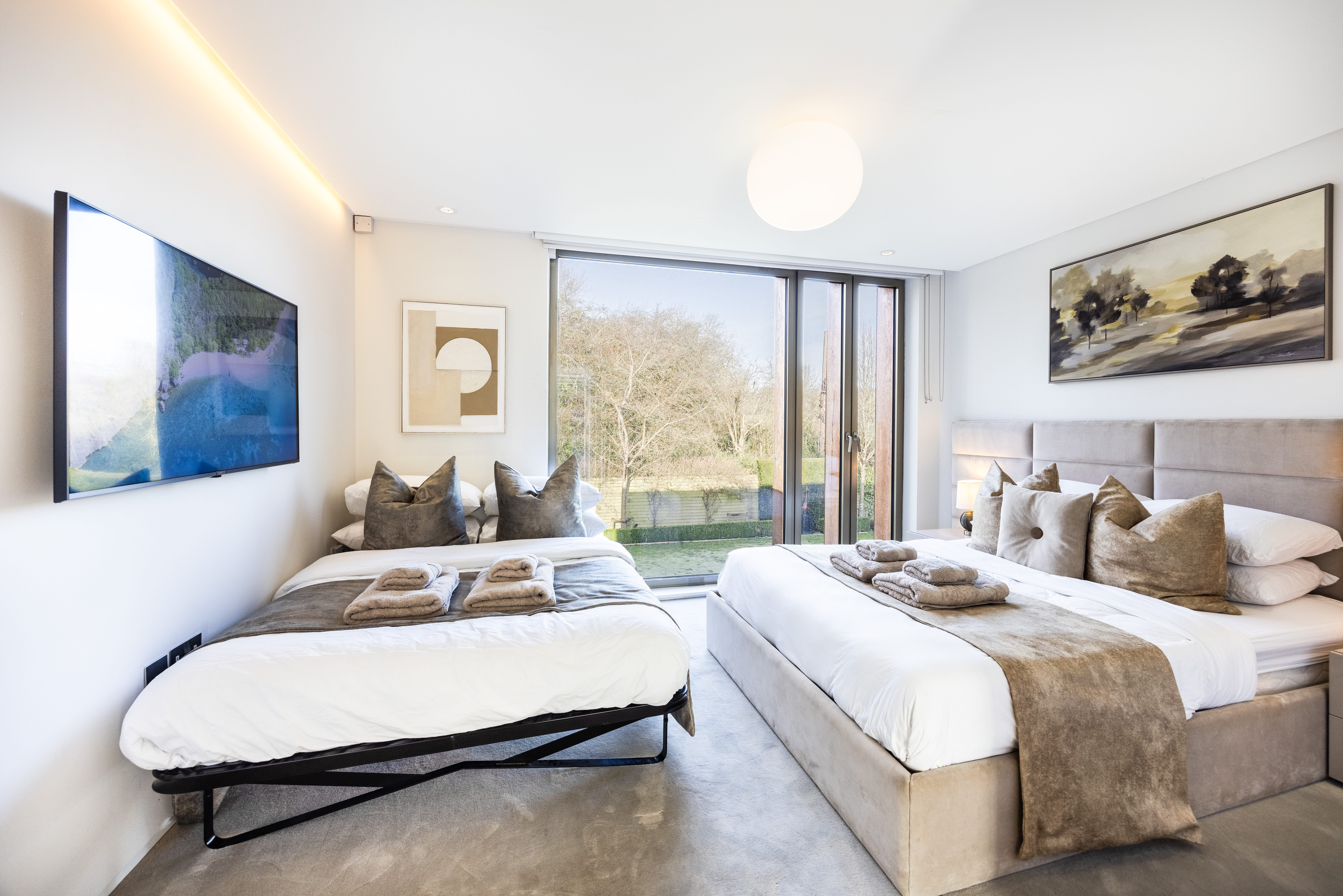 Radlett Eco Mansion 76
