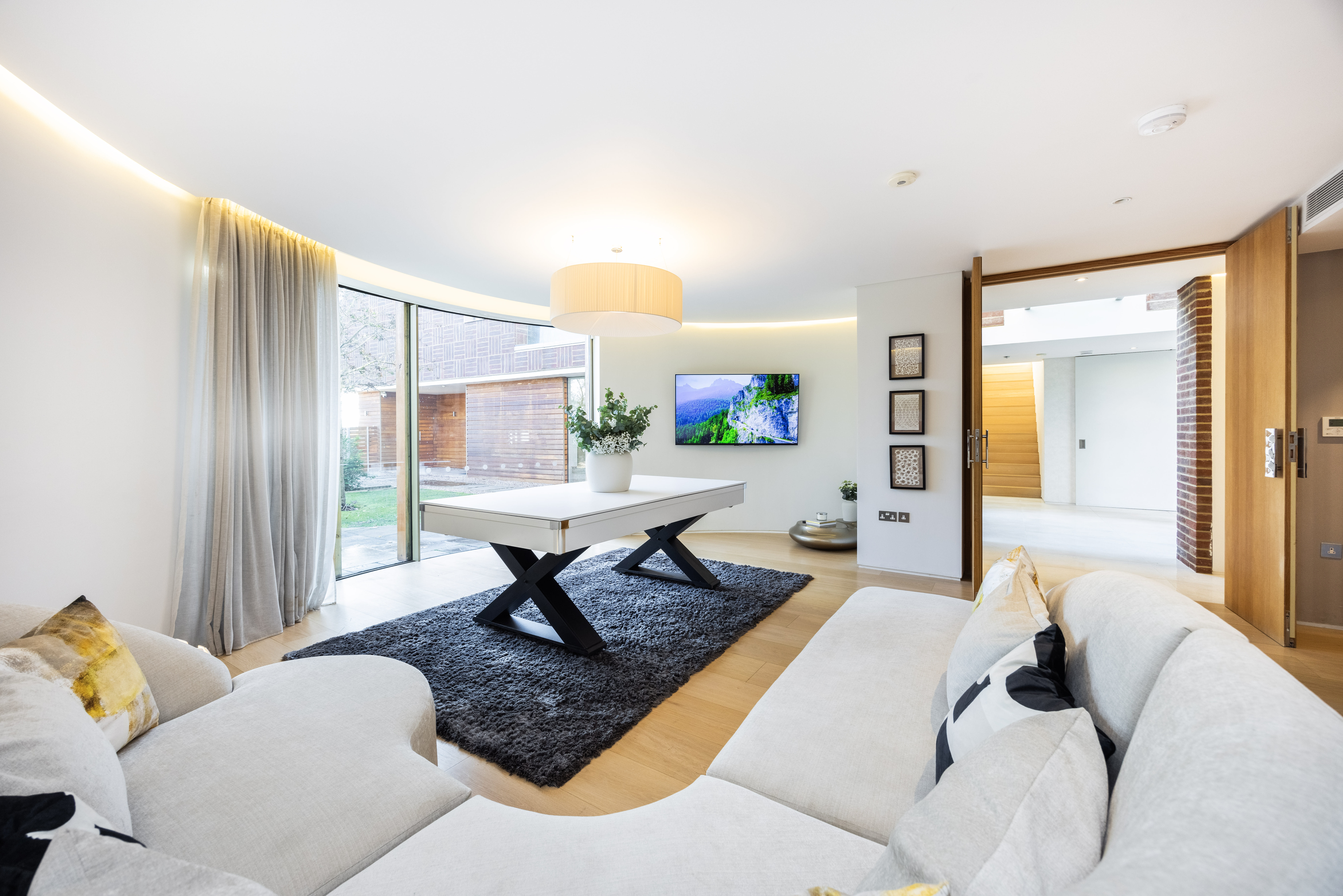 Radlett Eco Mansion 47