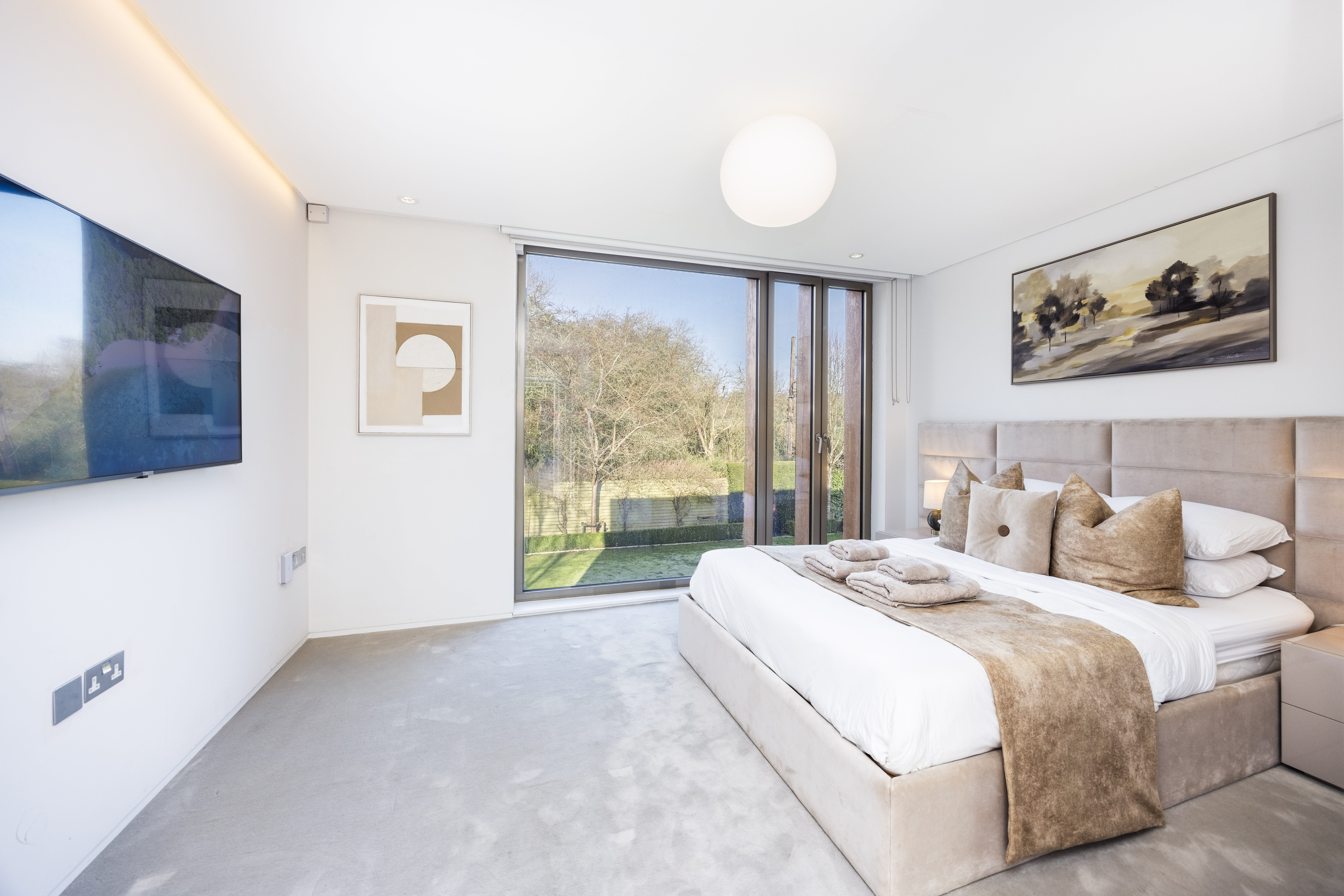 Radlett Eco Mansion 75