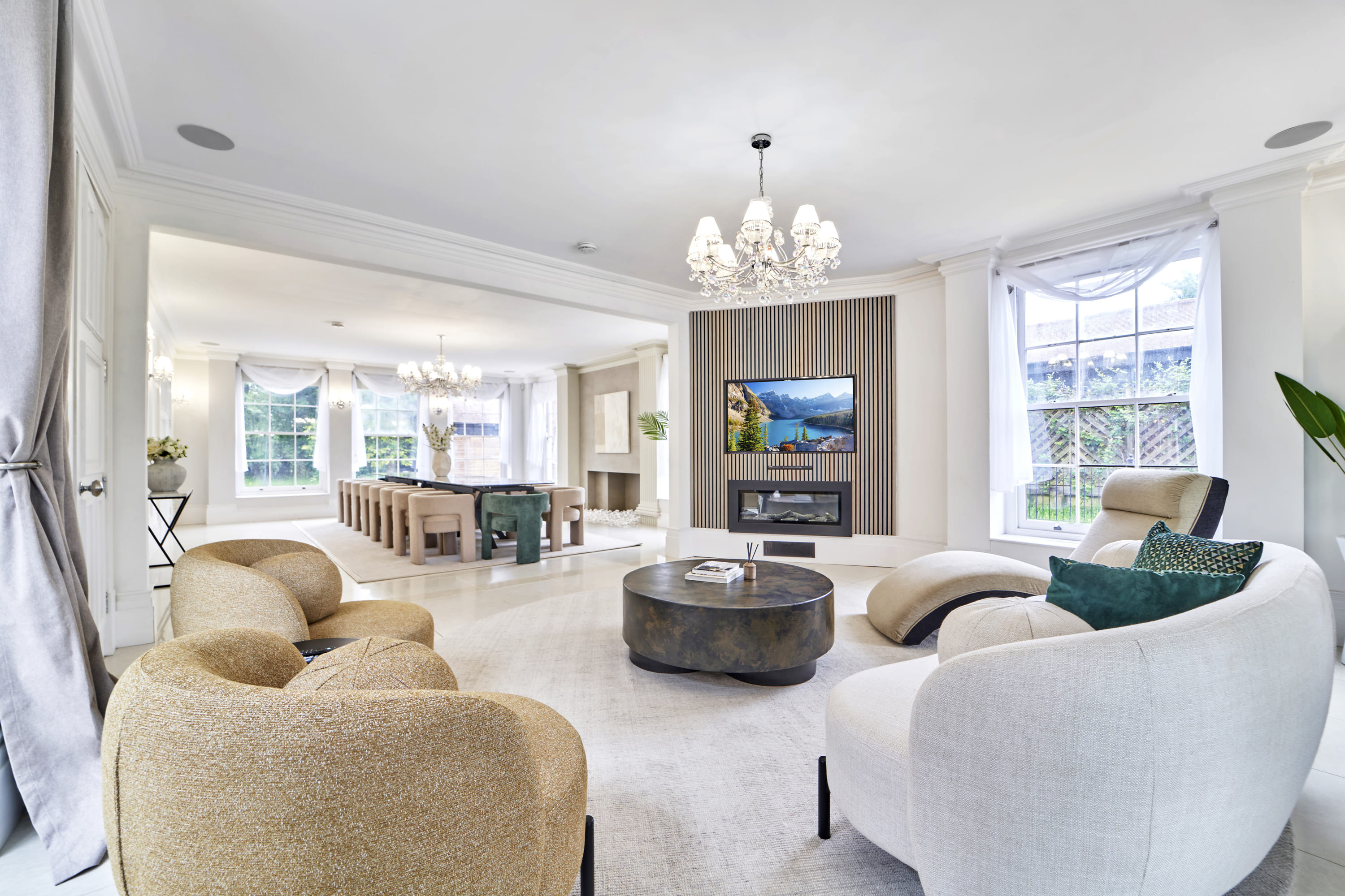 The Essex Mansion 15